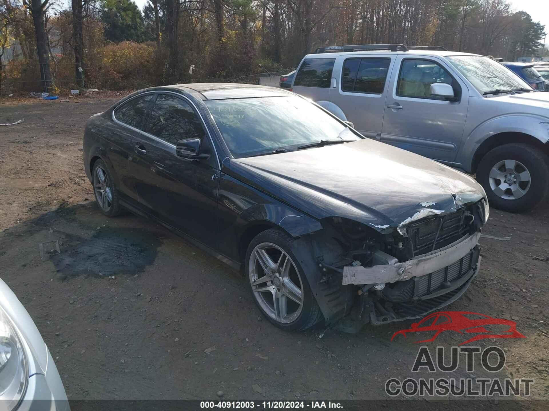 MERCEDES-BENZ C 250 2015 - WDDGJ4HB4FG367188