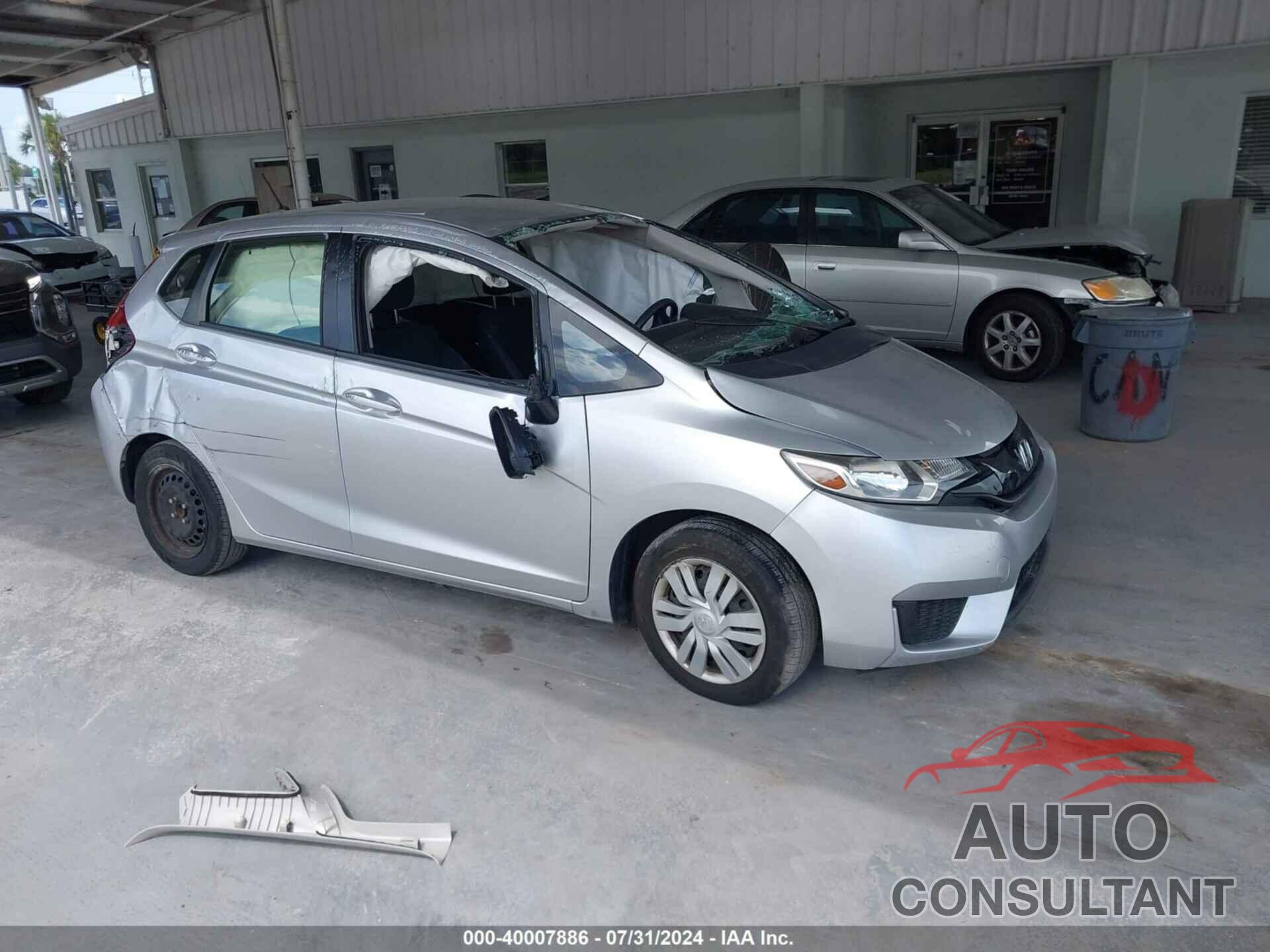 HONDA FIT 2016 - JHMGK5H52GX017291