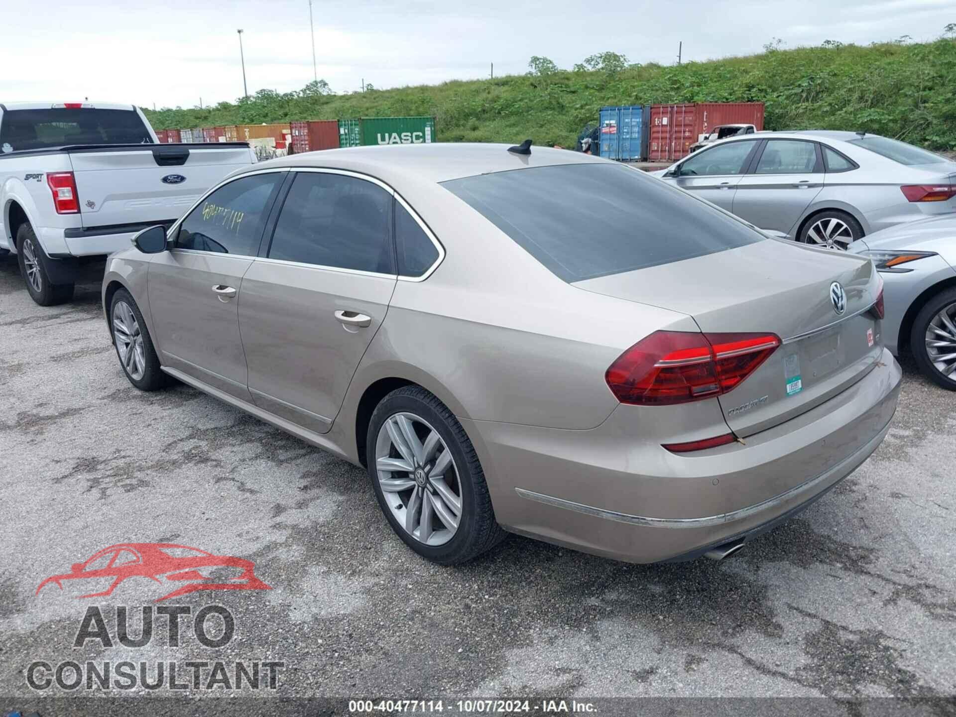 VOLKSWAGEN PASSAT 2017 - 1VWGT7A36HC056989
