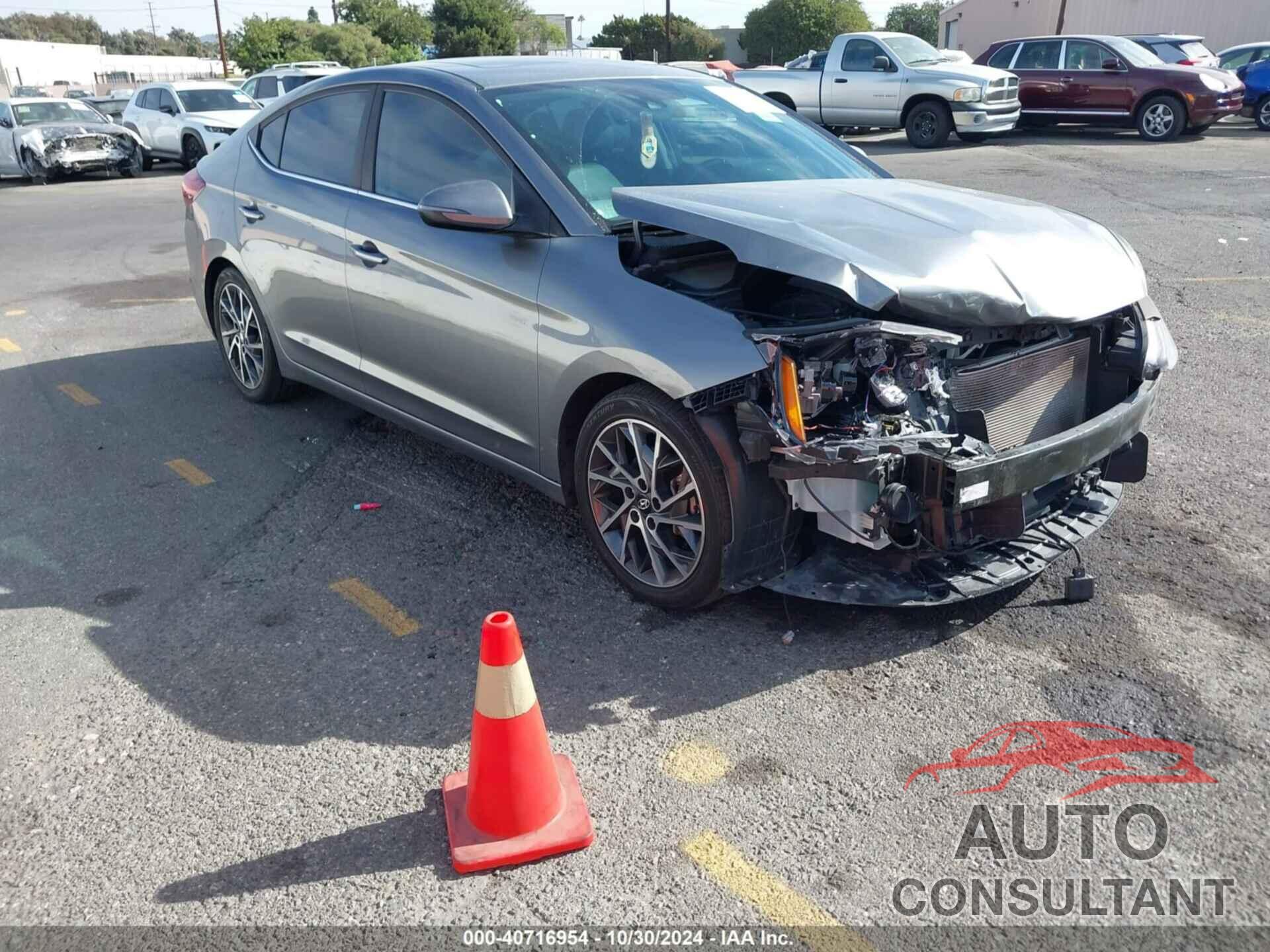 HYUNDAI ELANTRA 2019 - 5NPD84LF9KH432013