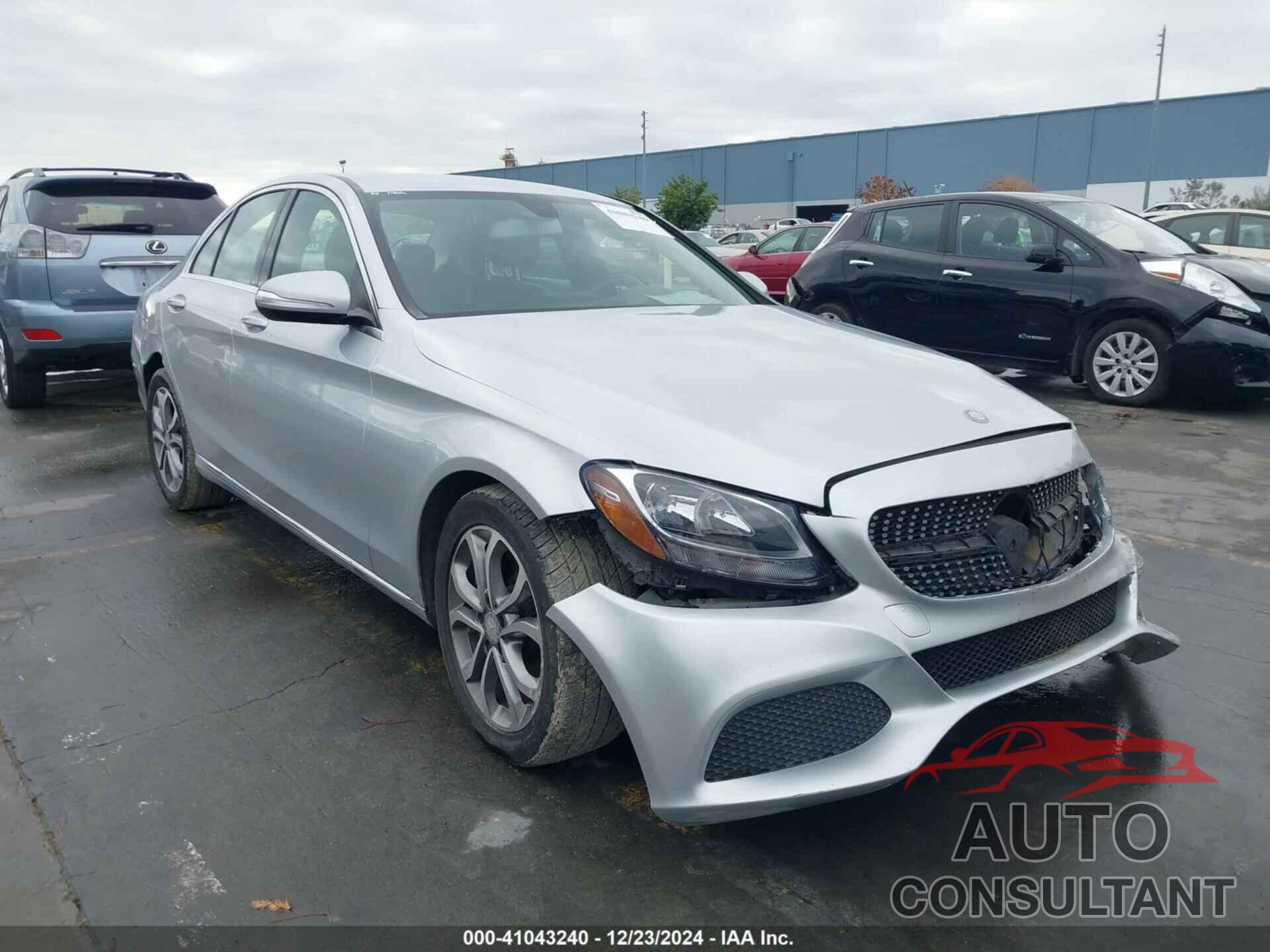 MERCEDES-BENZ C 300 2015 - 55SWF4JB0FU094227