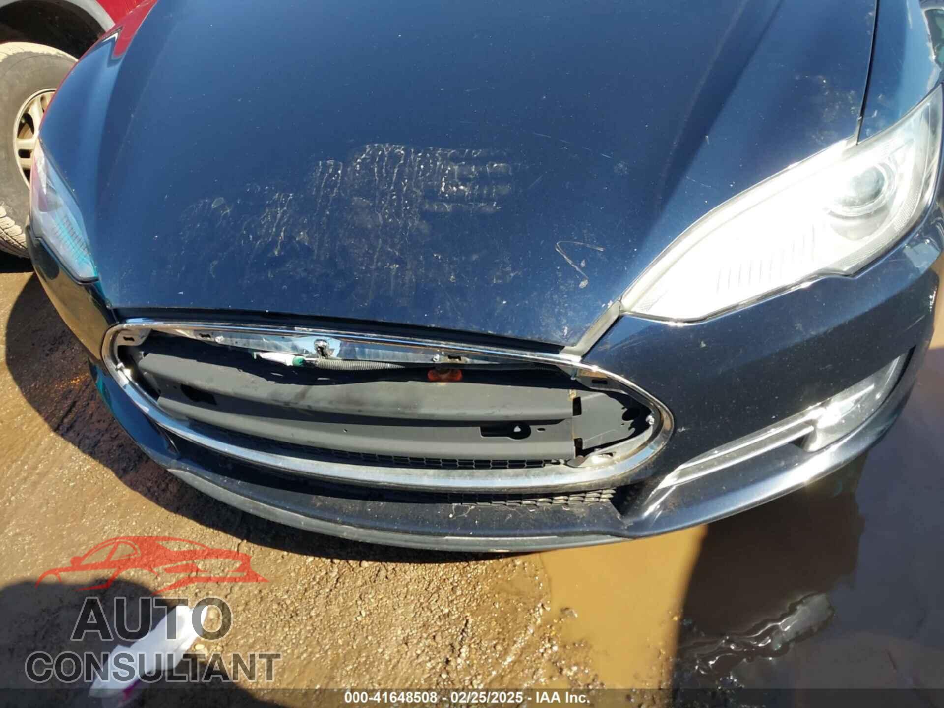 TESLA MODEL S 2013 - 5YJSA1CG2DFP14689