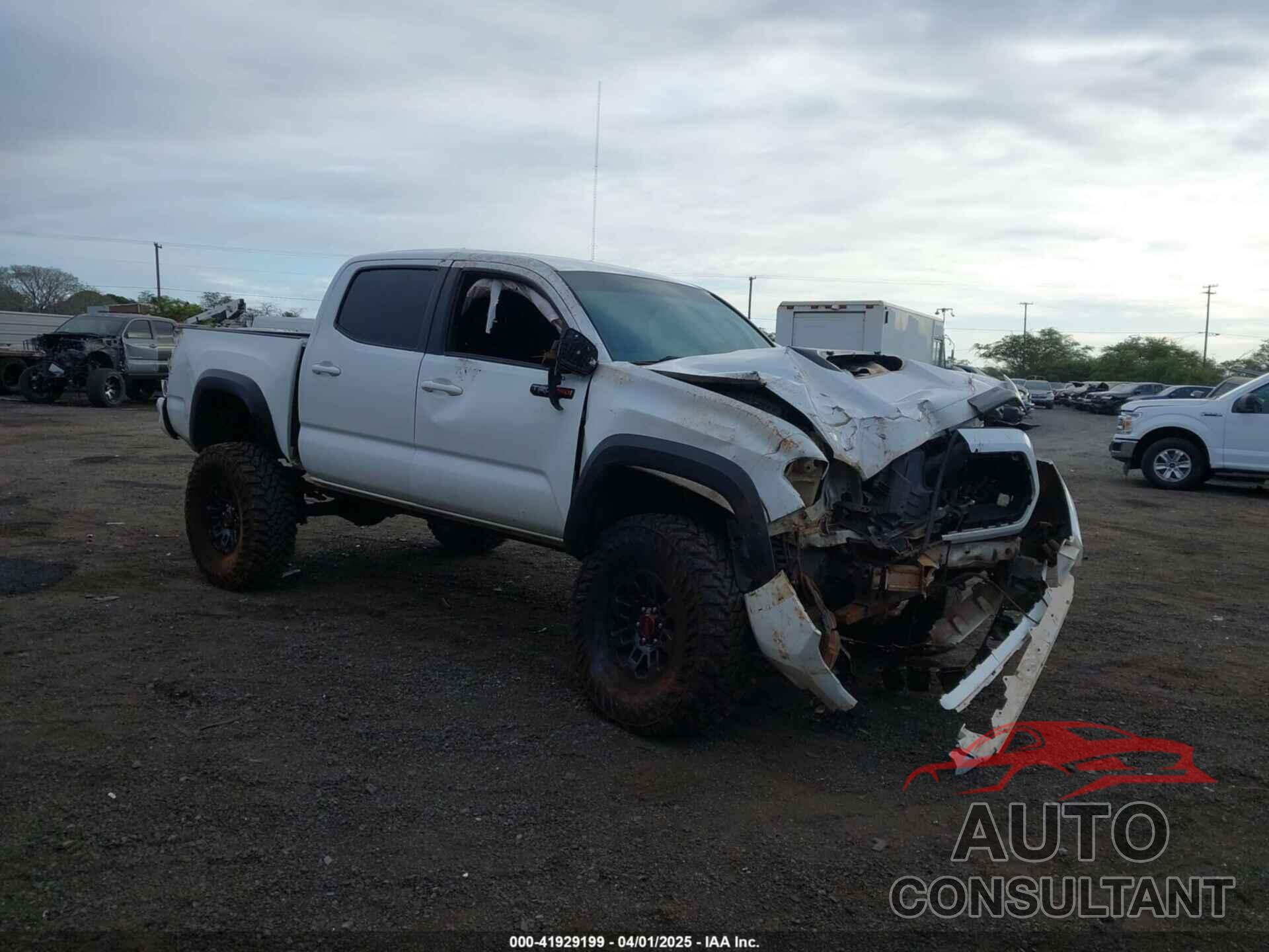 TOYOTA TACOMA 2017 - 5TFCZ5AN1HX052217
