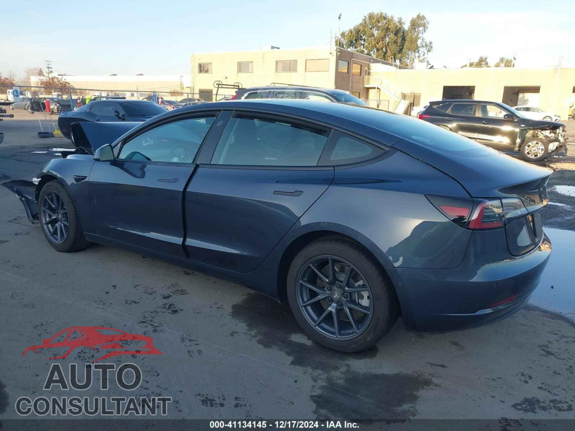 TESLA MODEL 3 2022 - 5YJ3E1EB3NF247228