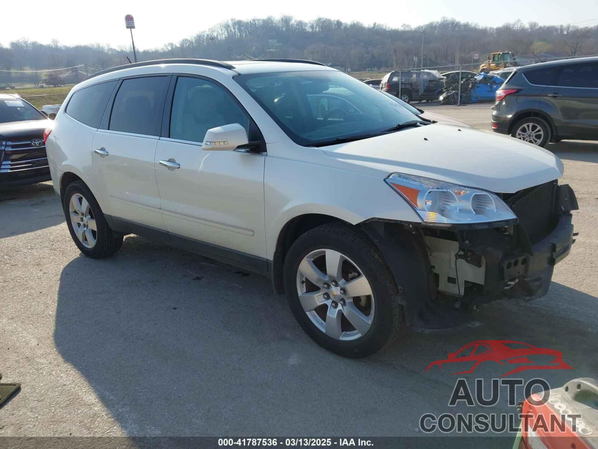 CHEVROLET TRAVERSE 2012 - 1GNKVLED1CJ215710