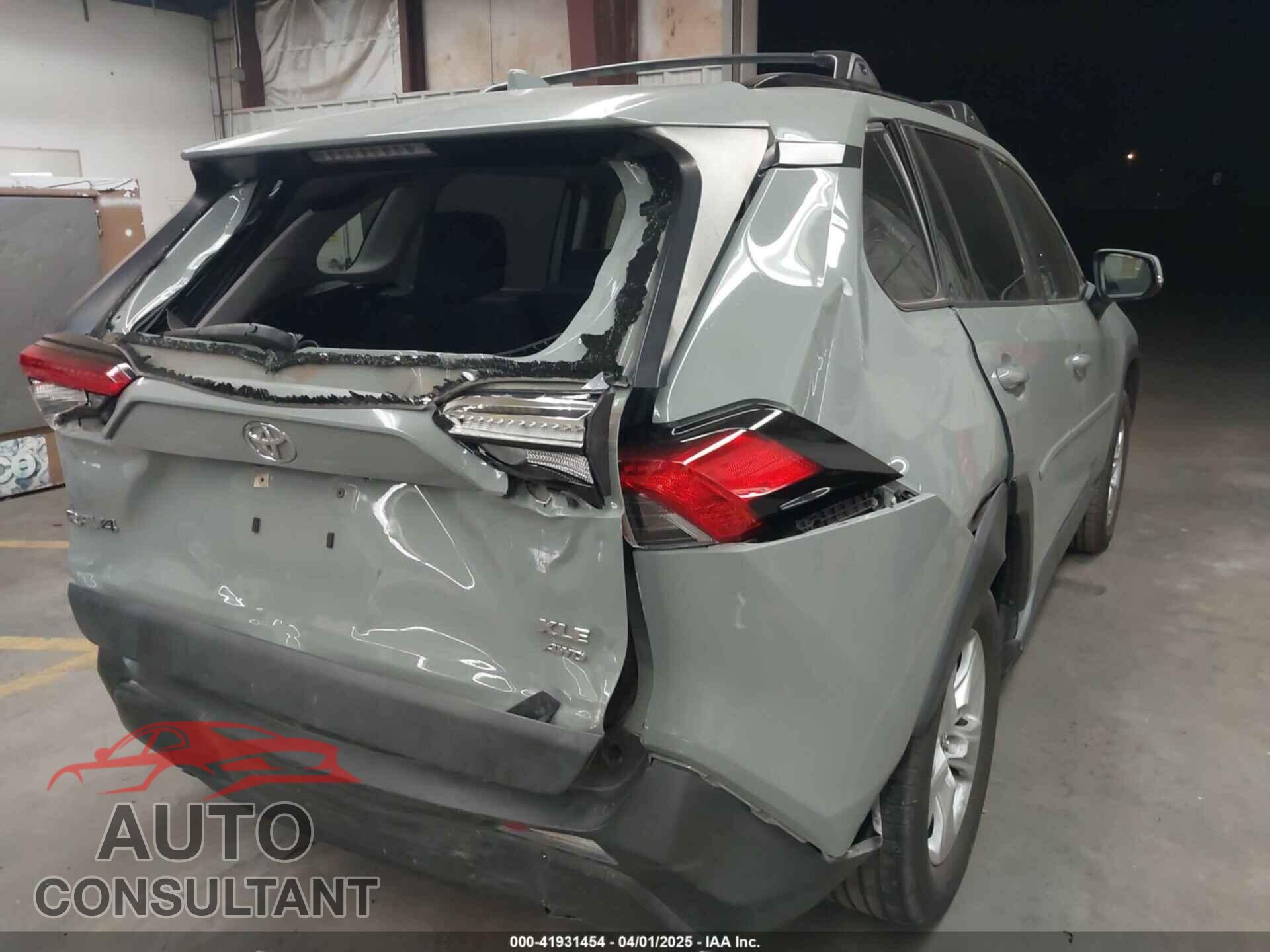 TOYOTA RAV4 2019 - JTMP1RFV2KD028137