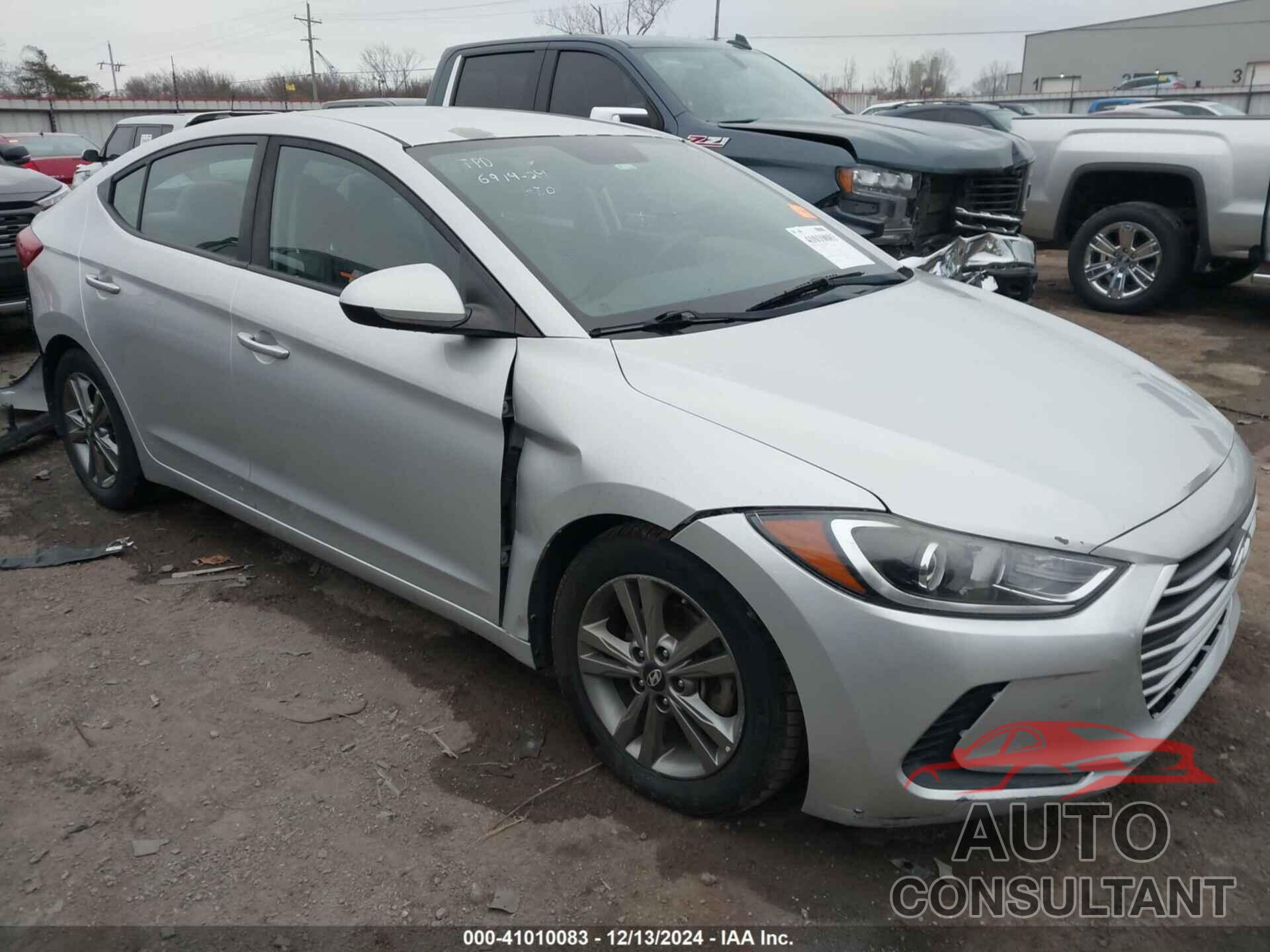 HYUNDAI ELANTRA 2018 - 5NPD84LF8JH254397