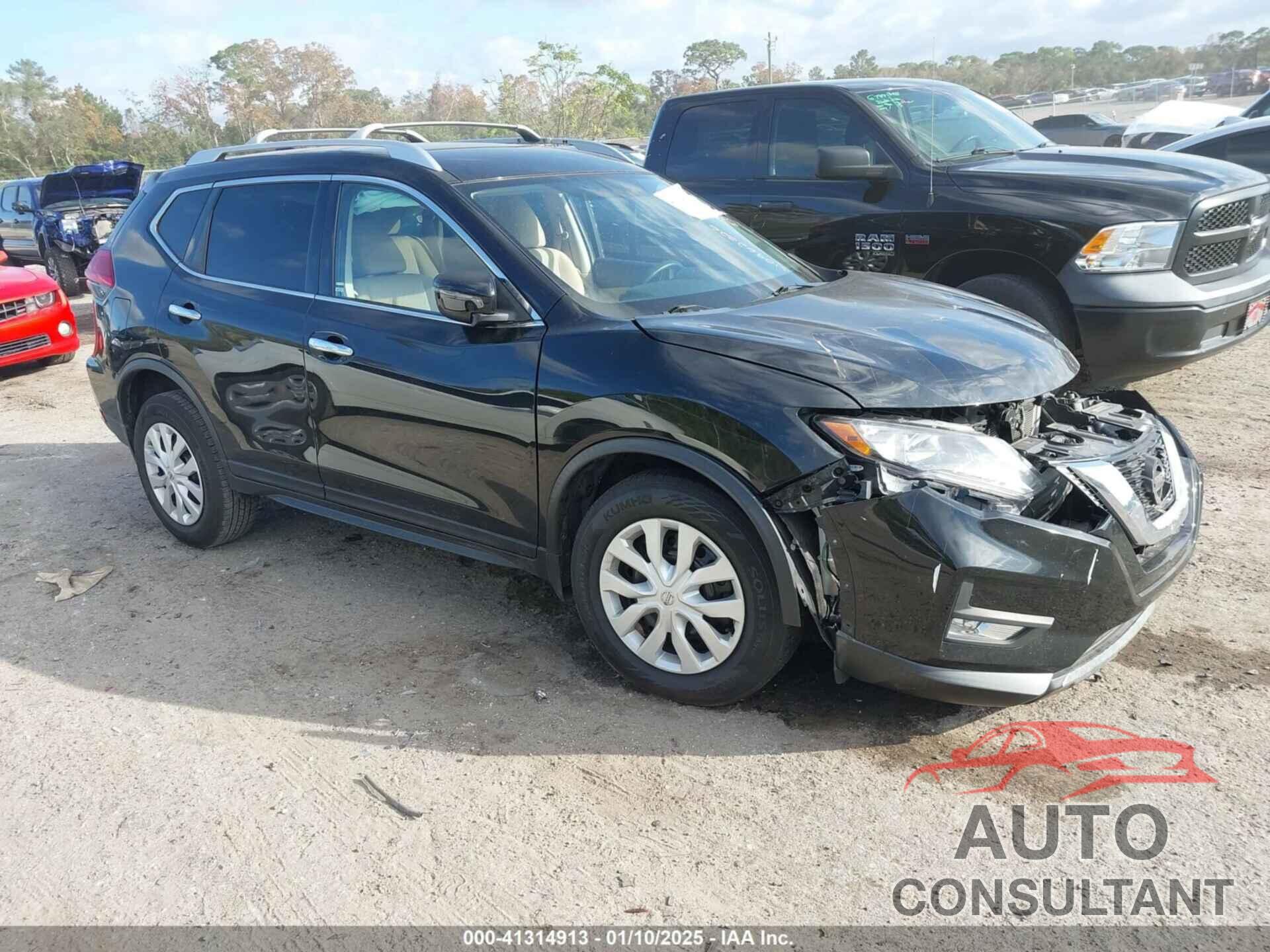 NISSAN ROGUE 2017 - KNMAT2MT9HP508708