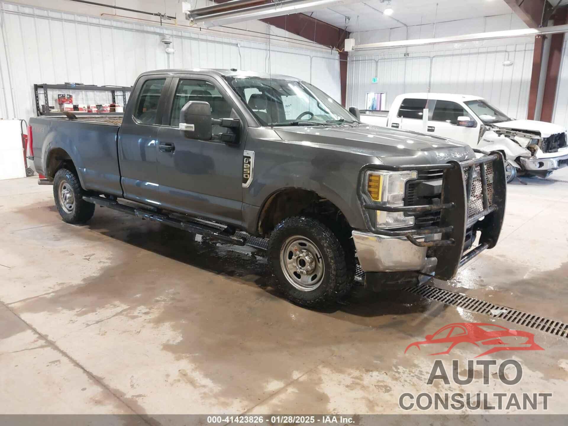 FORD F-250 2019 - 1FT7X2B61KEC11382