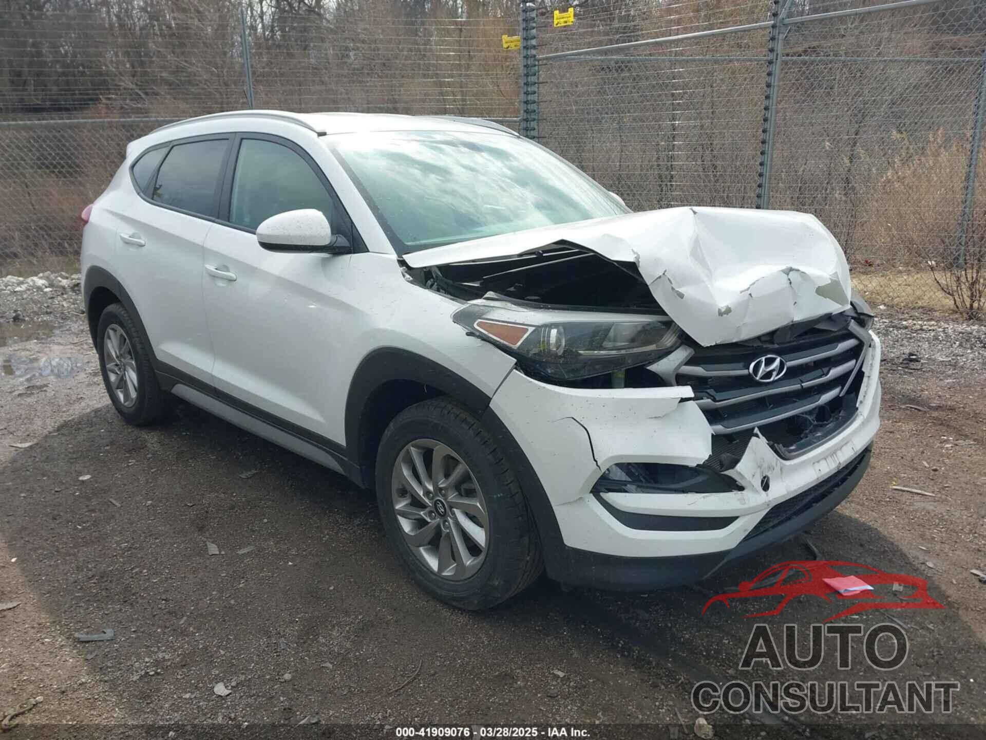 HYUNDAI TUCSON 2018 - KM8J33A42JU759494