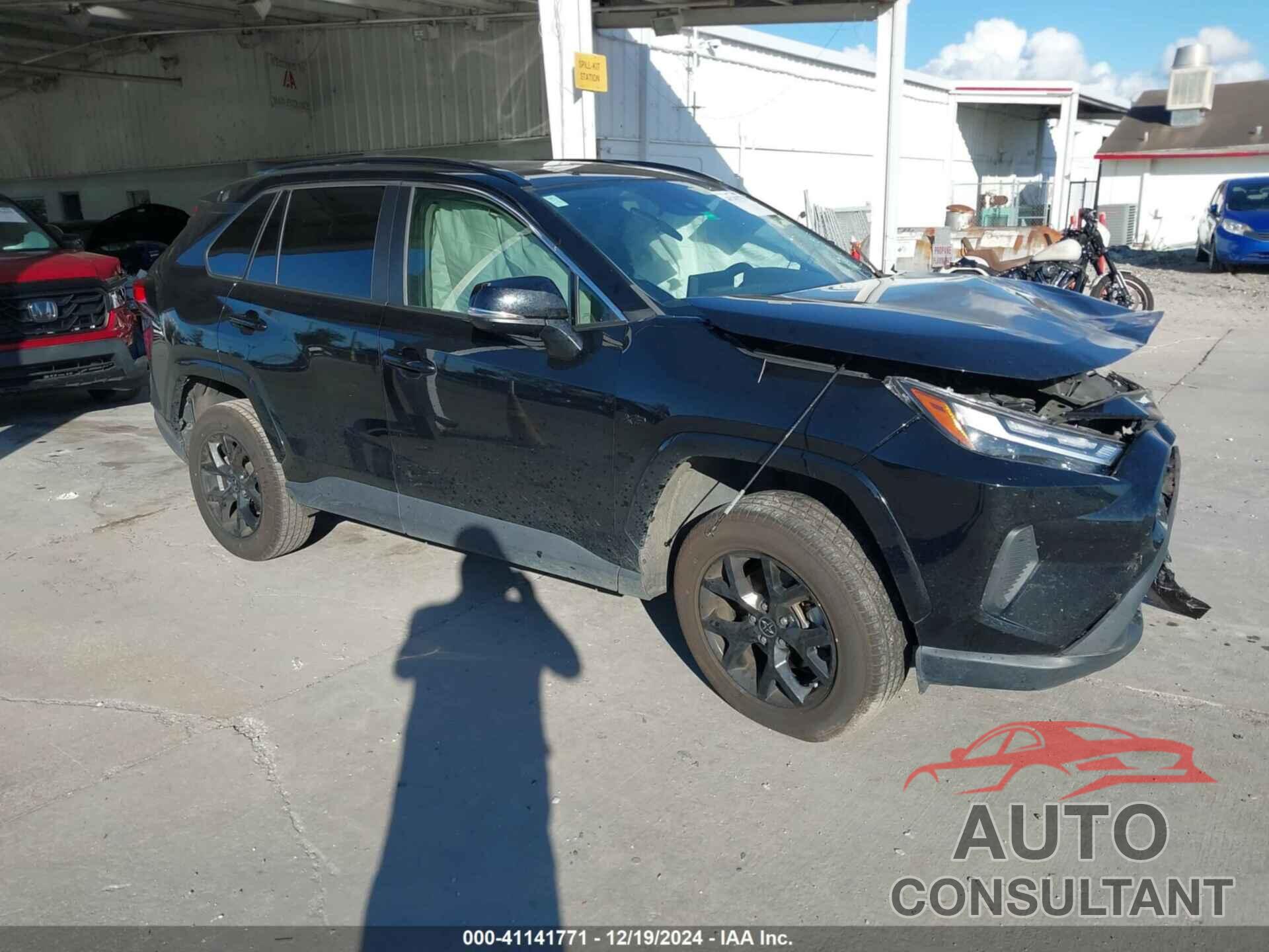 TOYOTA RAV4 2022 - 2T3W1RFV3NC205105