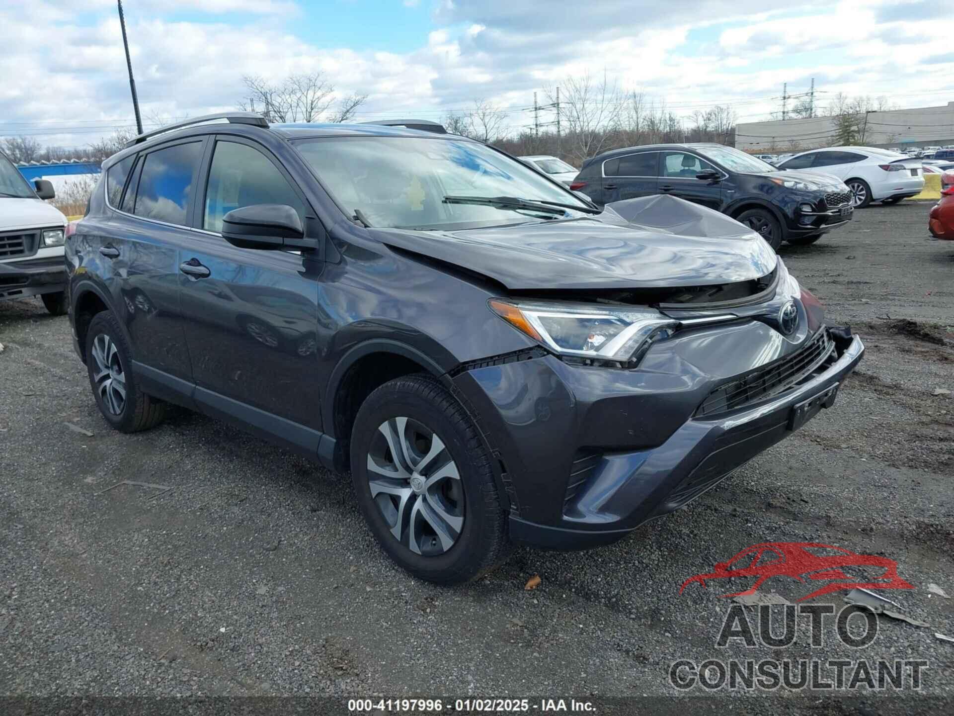 TOYOTA RAV4 2018 - JTMBFREV3JJ740069