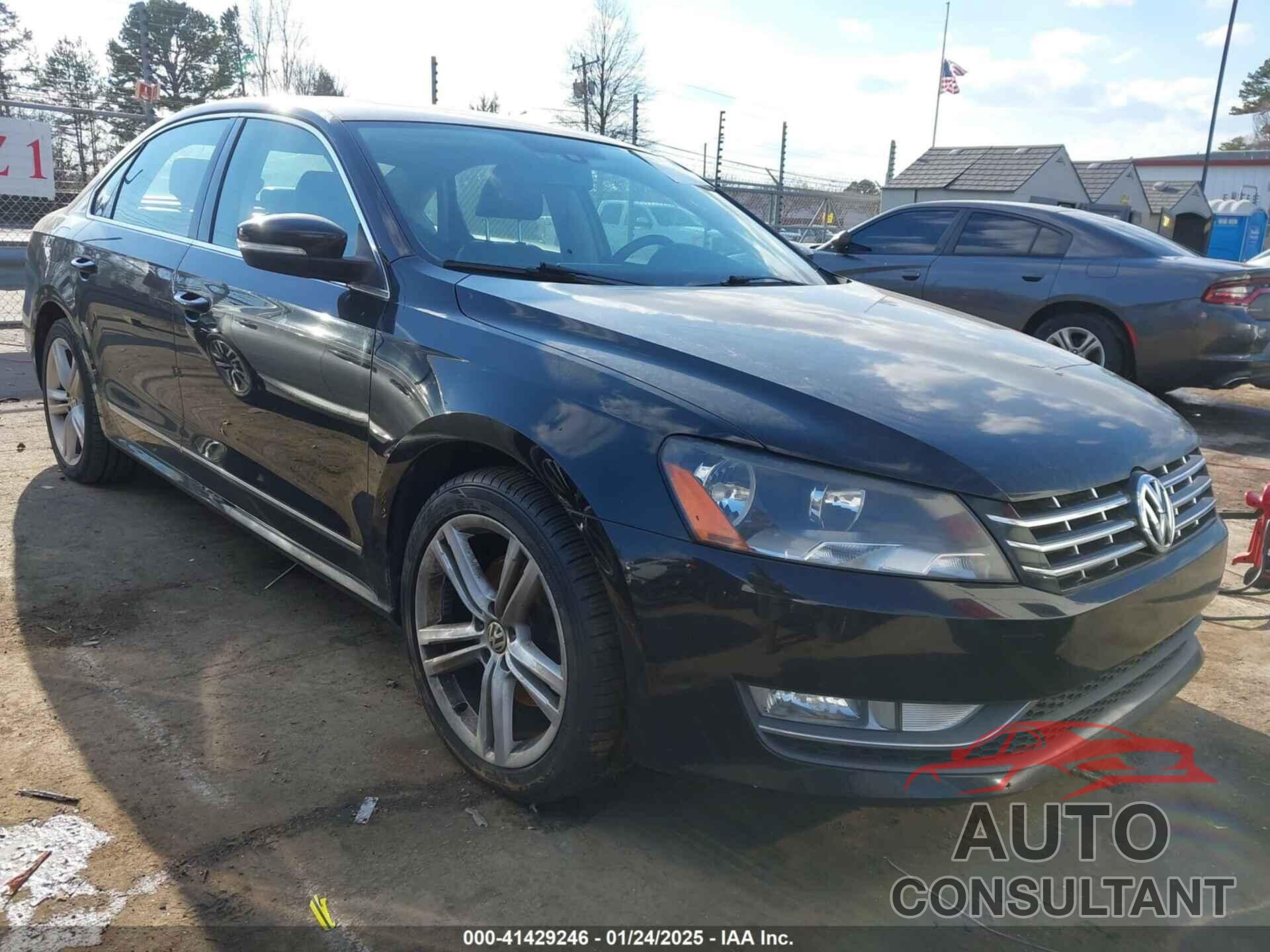 VOLKSWAGEN PASSAT 2014 - 1VWCN7A36EC064420