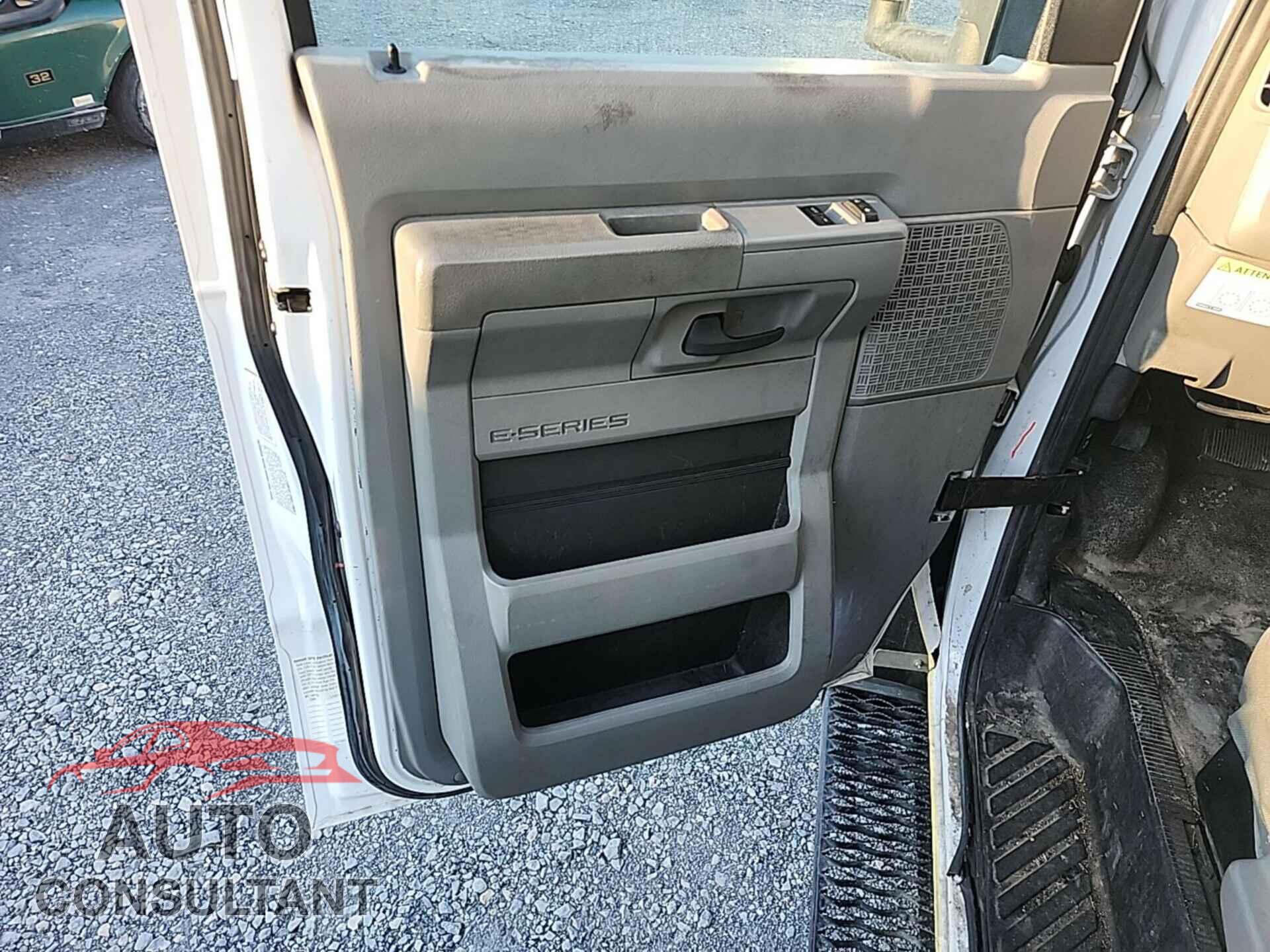 FORD ECONOLINE 2019 - 1FDXE4FS7KDC07783
