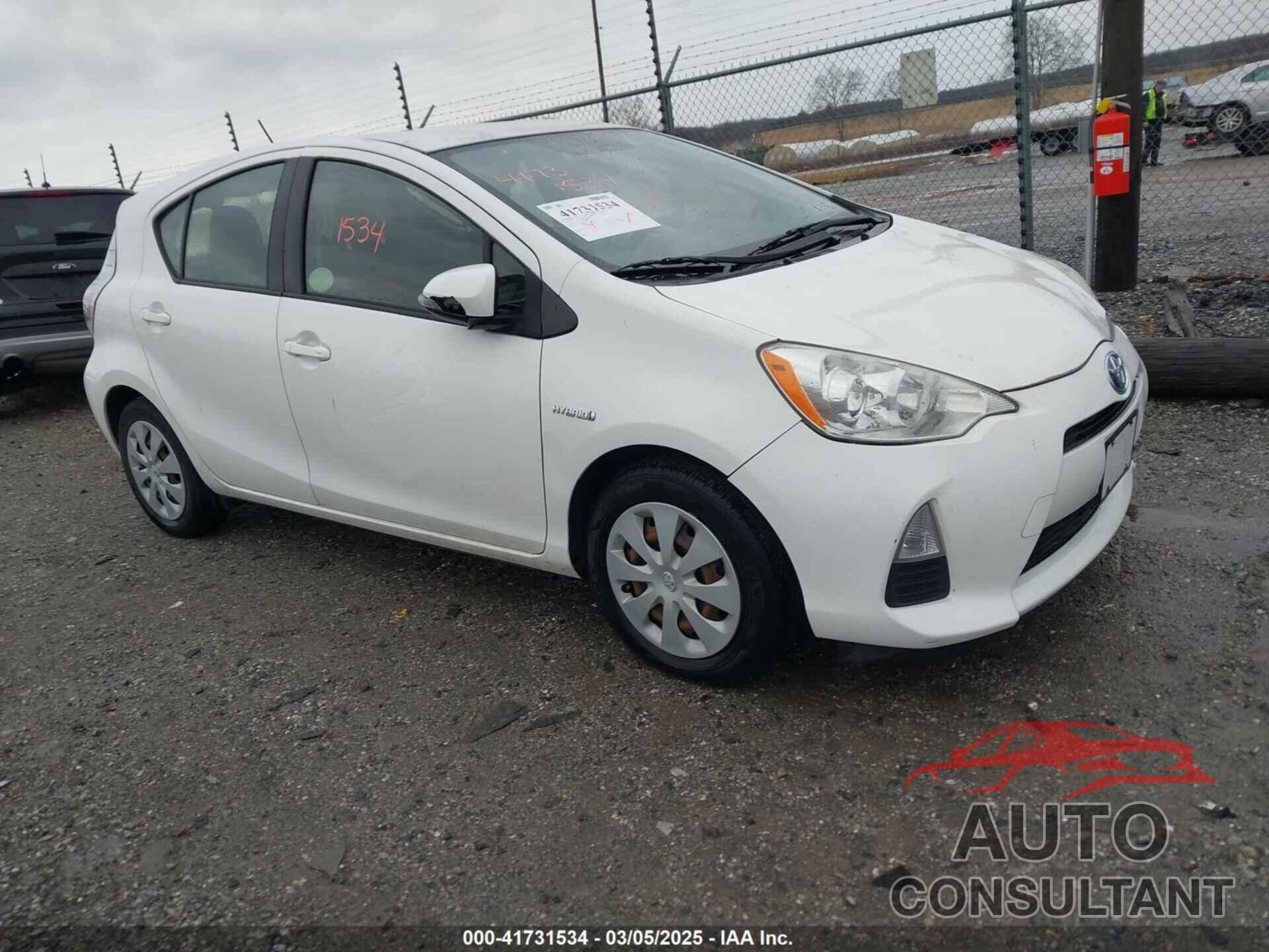 TOYOTA PRIUS C 2013 - JTDKDTB30D1547940