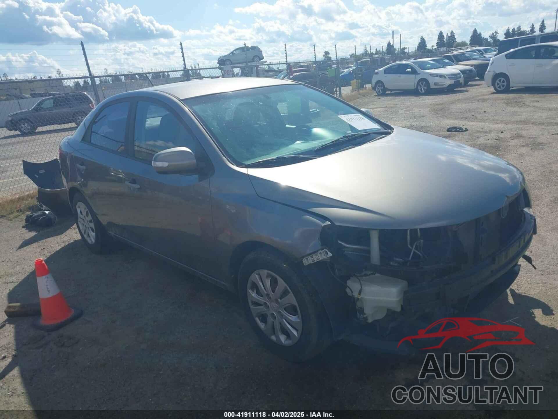 KIA FORTE 2010 - KNAFU4A28A5229372