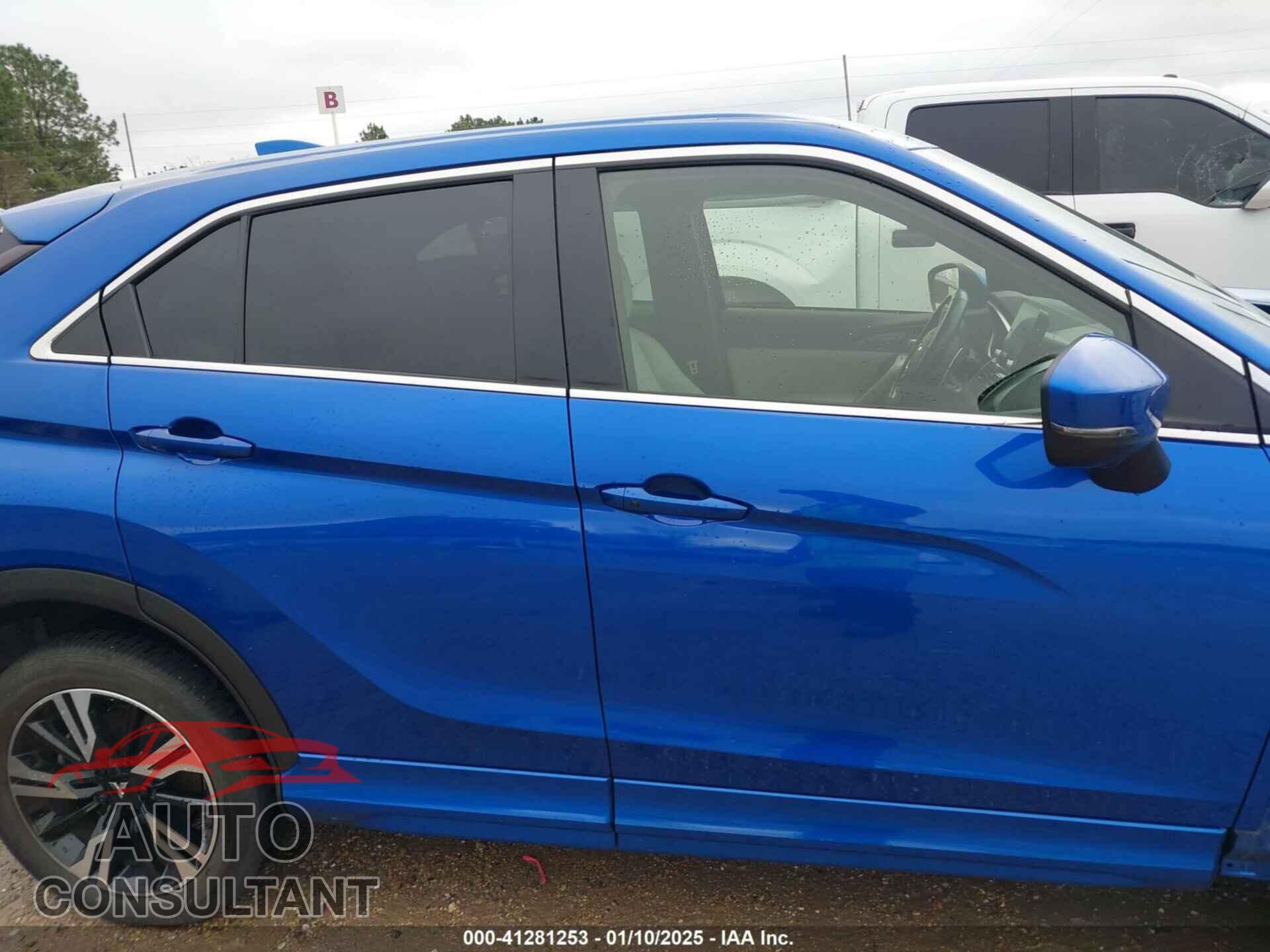 MITSUBISHI ECLIPSE CROSS 2024 - JA4ATWAA5RZ001492