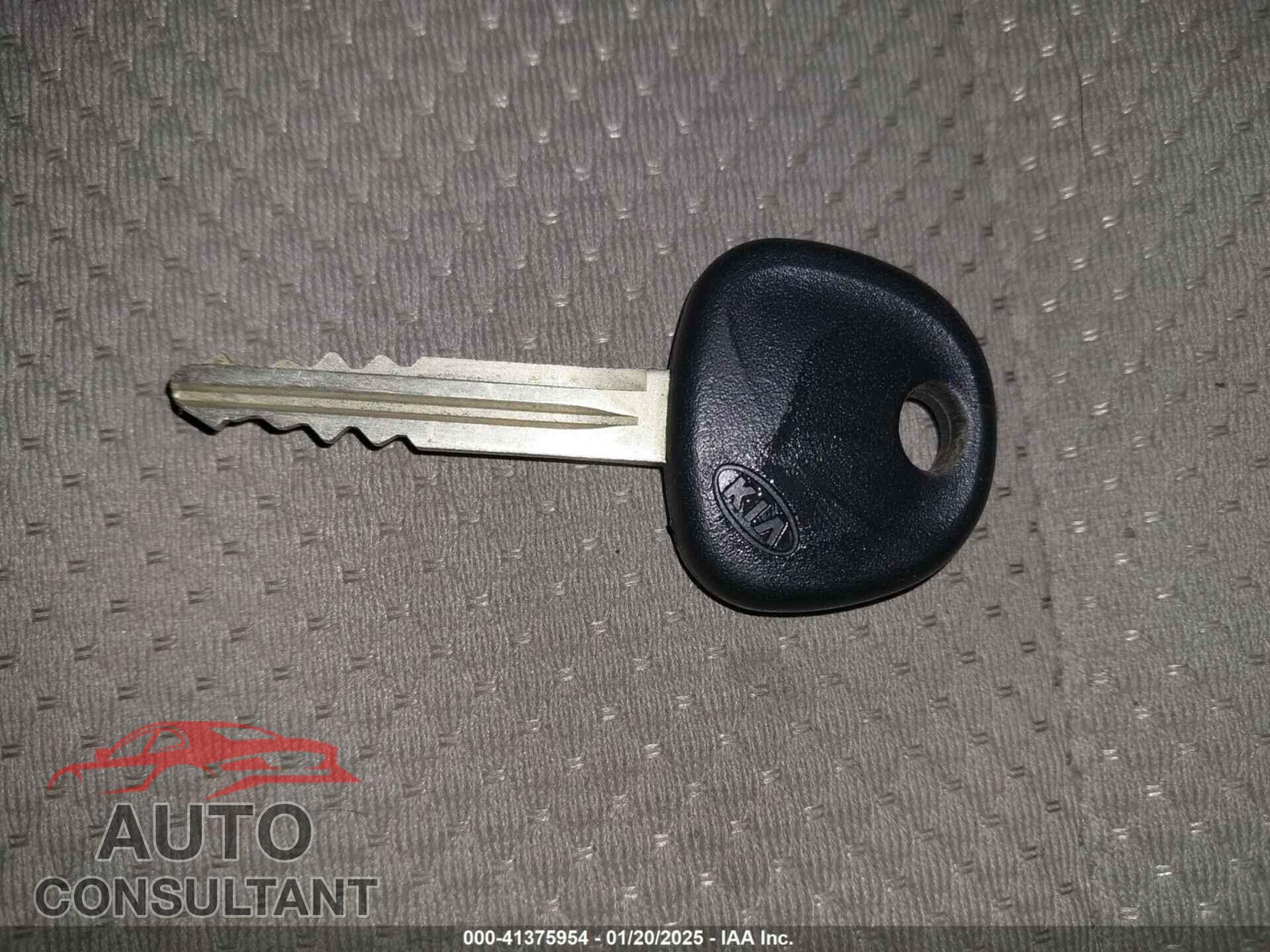 KIA FORTE 2011 - KNAFU4A27B5320943