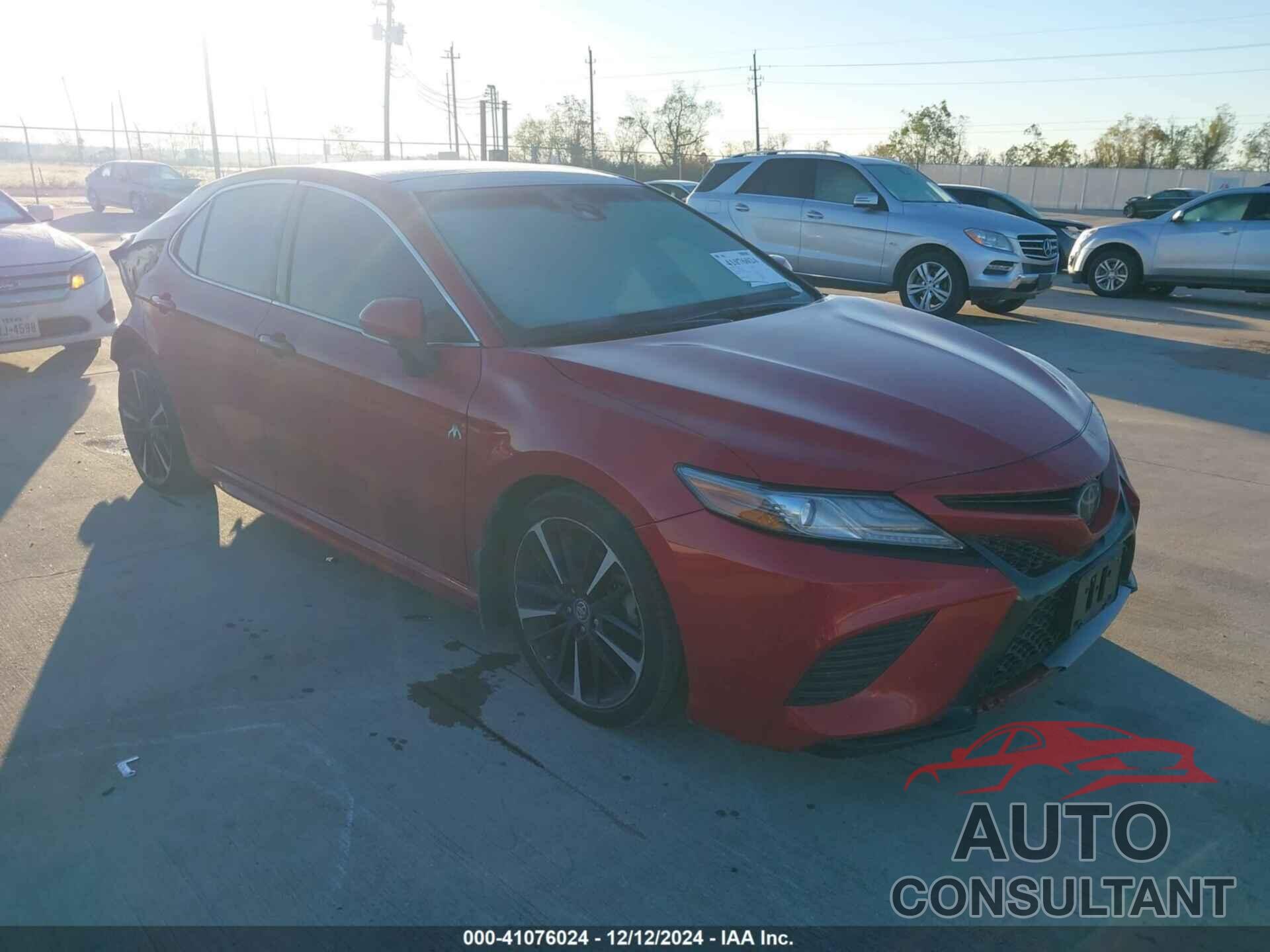 TOYOTA CAMRY 2019 - 4T1B61HK4KU176950