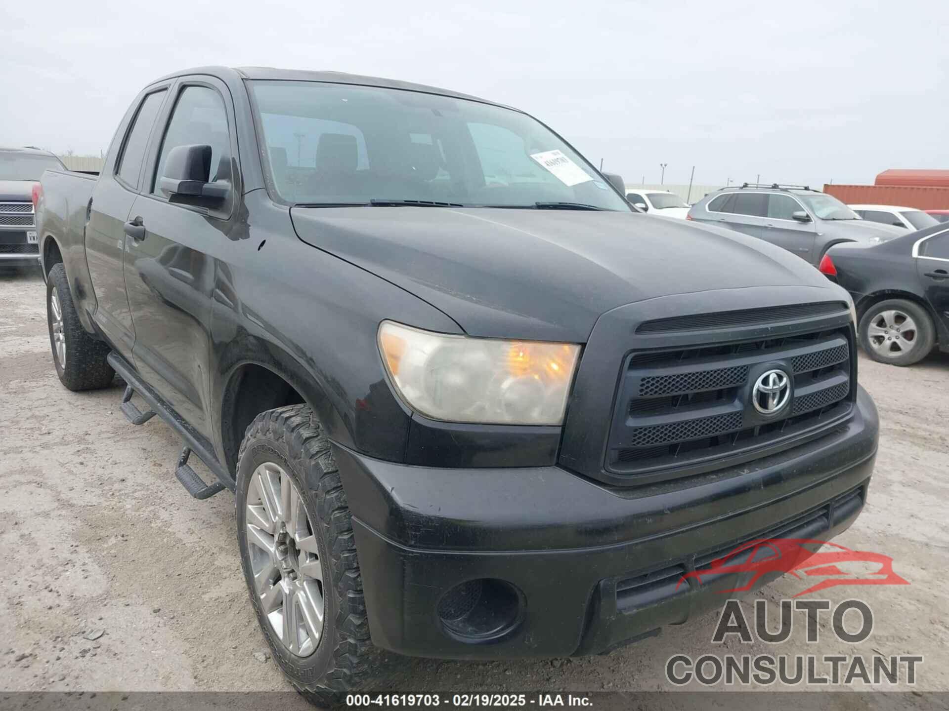 TOYOTA TUNDRA 2013 - 5TFRM5F11DX064196