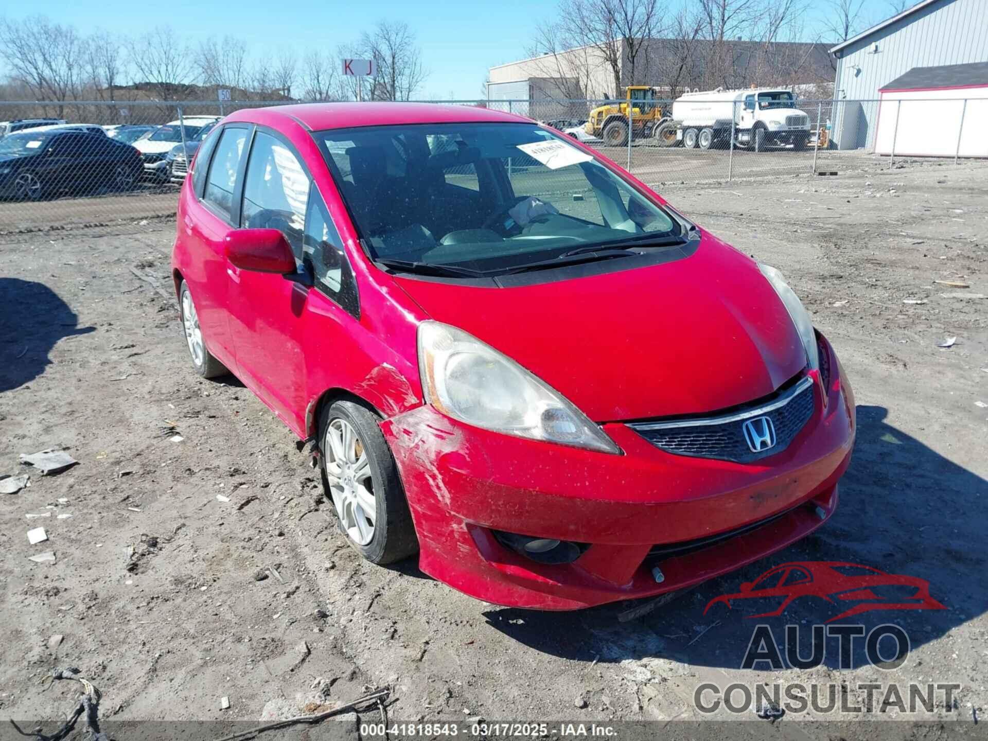 HONDA FIT 2011 - JHMGE8H54BC009735