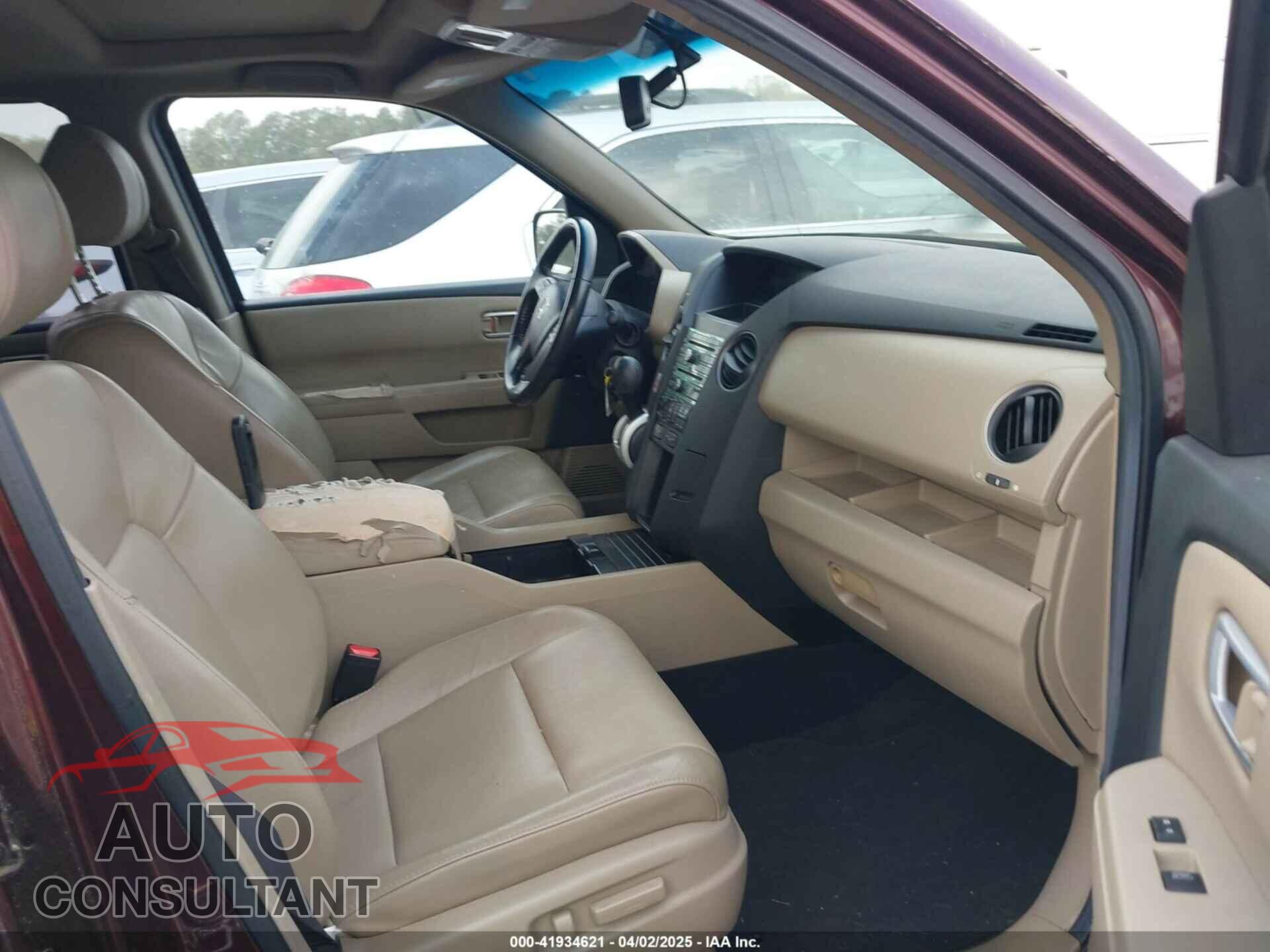 HONDA PILOT 2011 - 5FNYF3H61BB050776