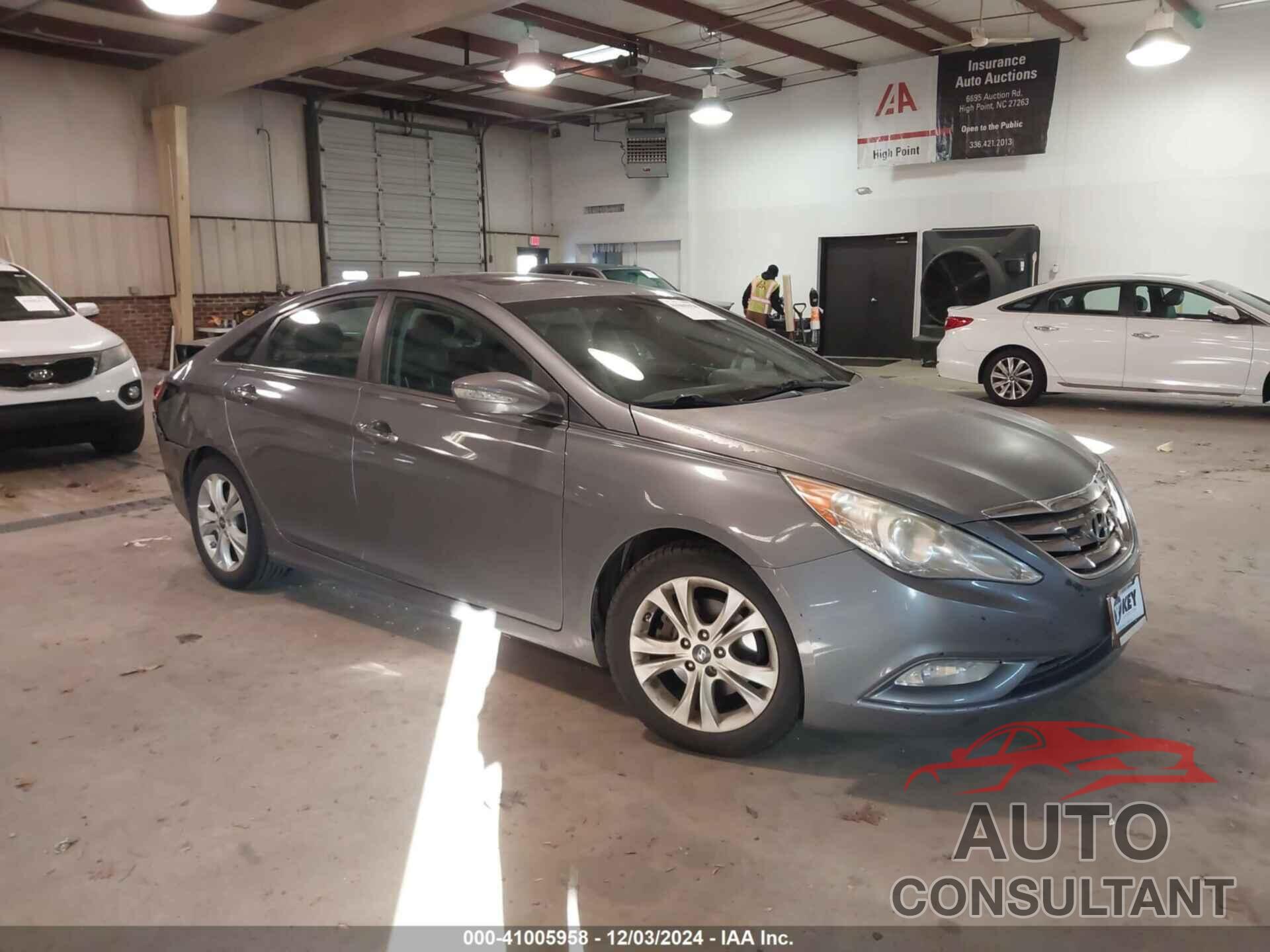 HYUNDAI SONATA 2011 - 5NPEC4AC4BH032369