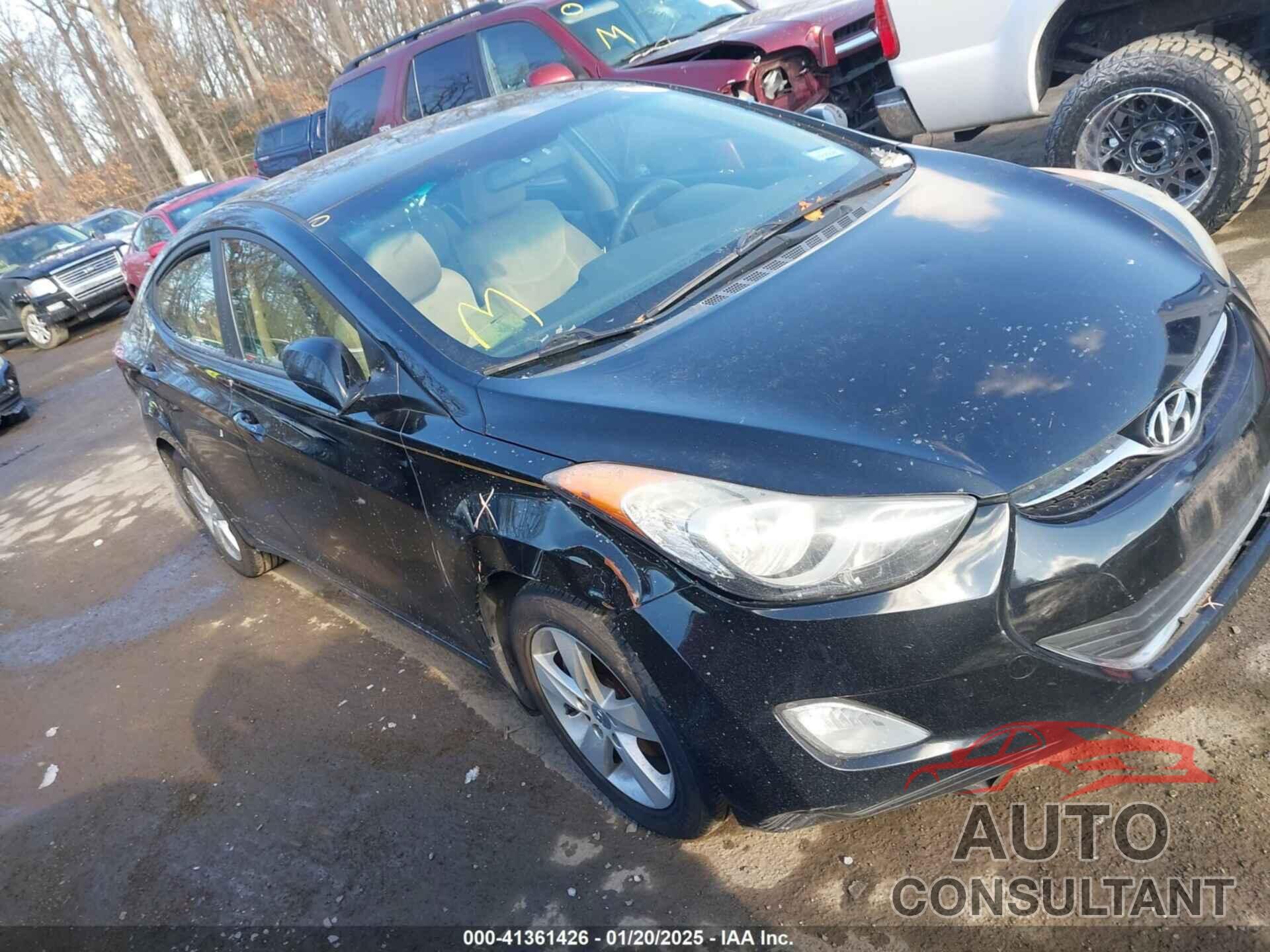 HYUNDAI ELANTRA 2012 - KMHDH4AE7CU433657