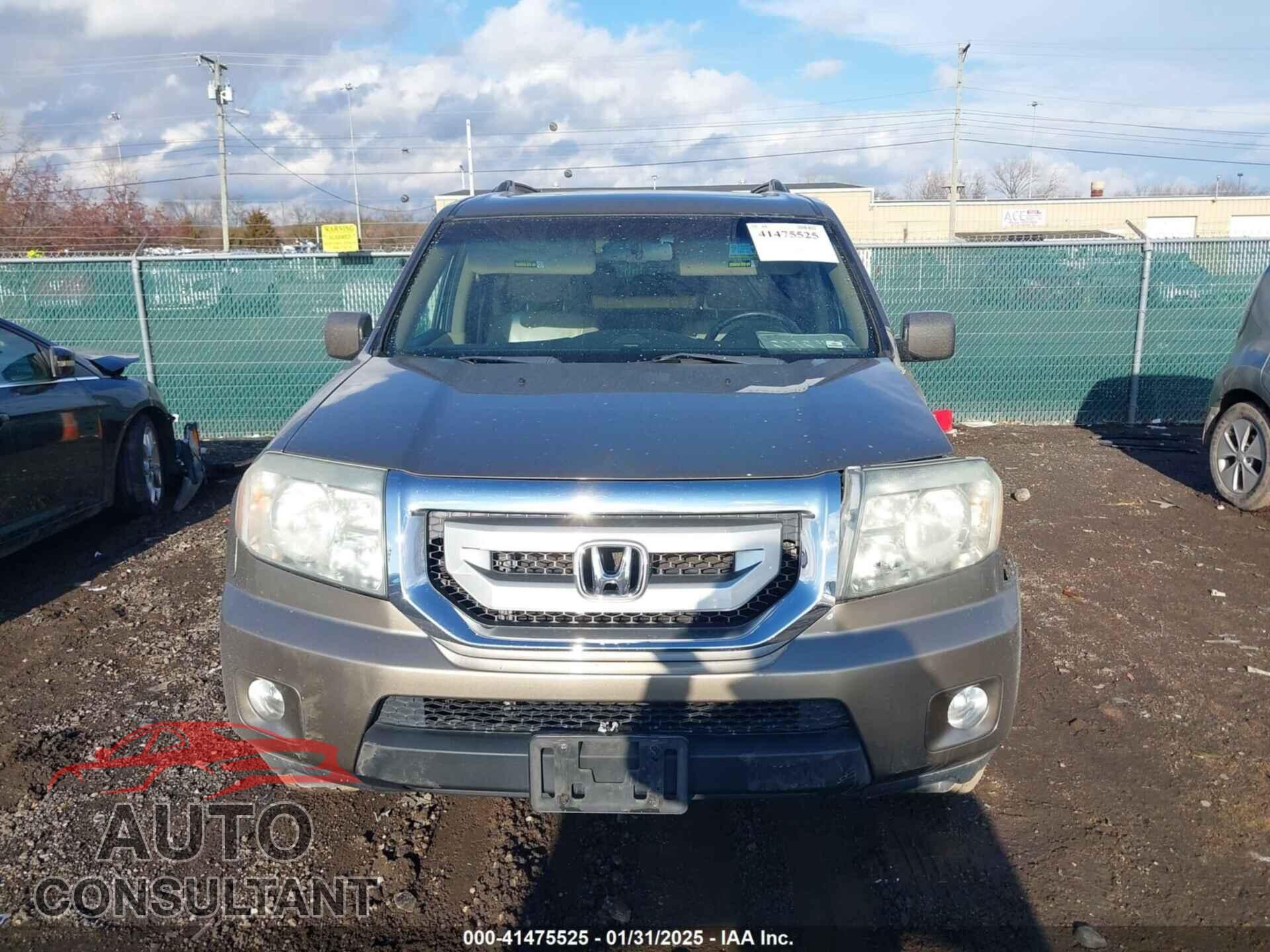 HONDA PILOT 2011 - 5FNYF4H69BB047226