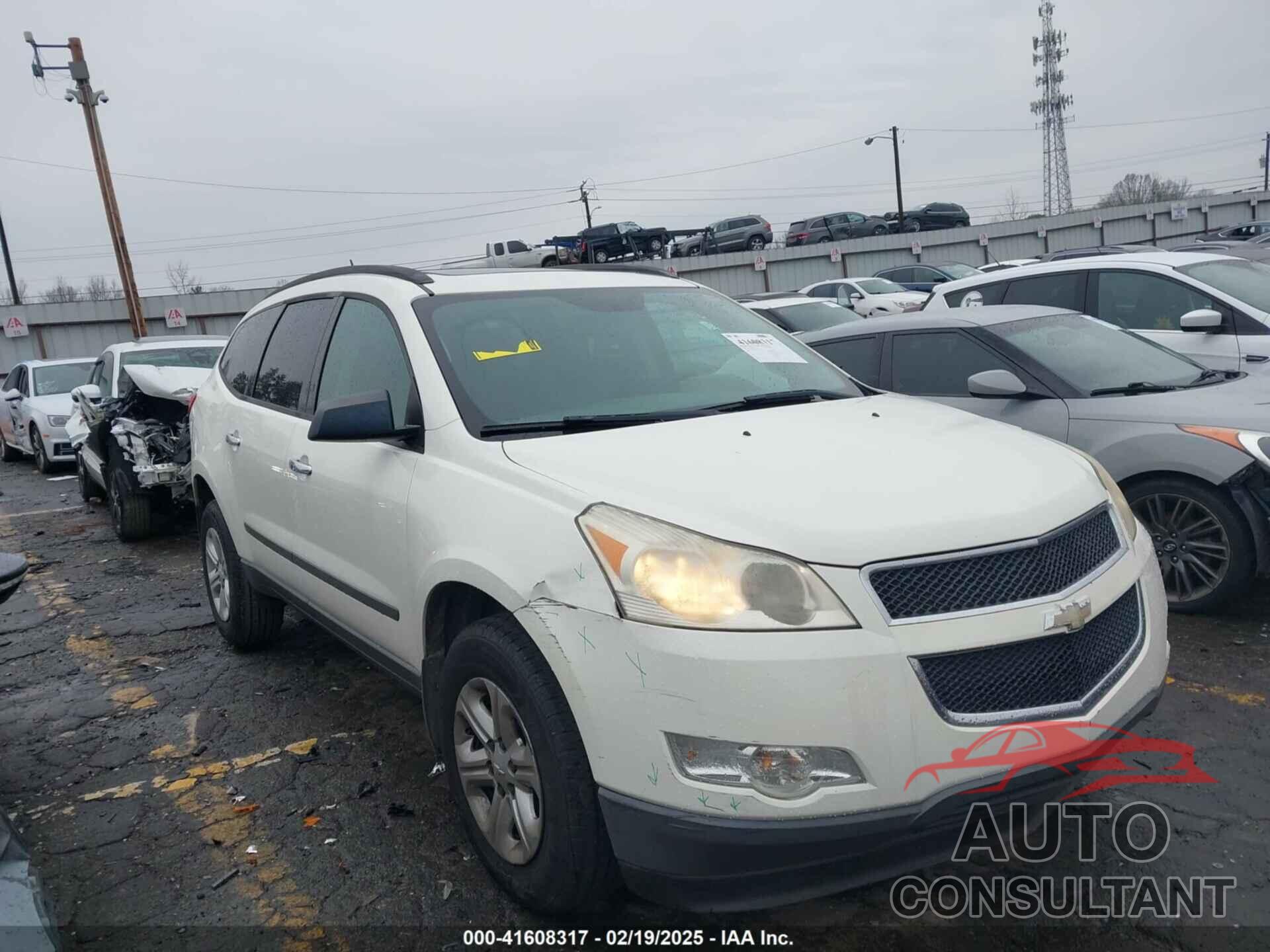 CHEVROLET TRAVERSE 2011 - 1GNKREED6BJ146978