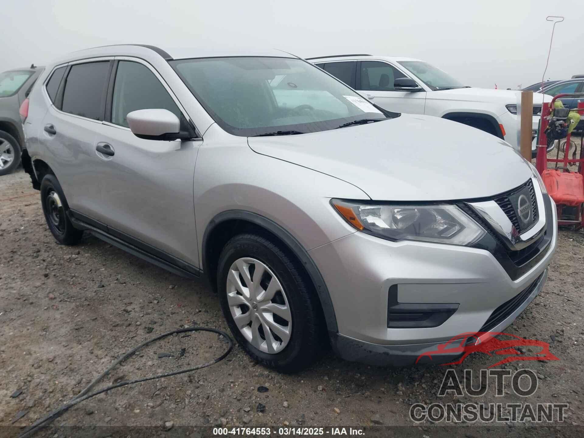 NISSAN ROGUE 2017 - KNMAT2MT7HP575937