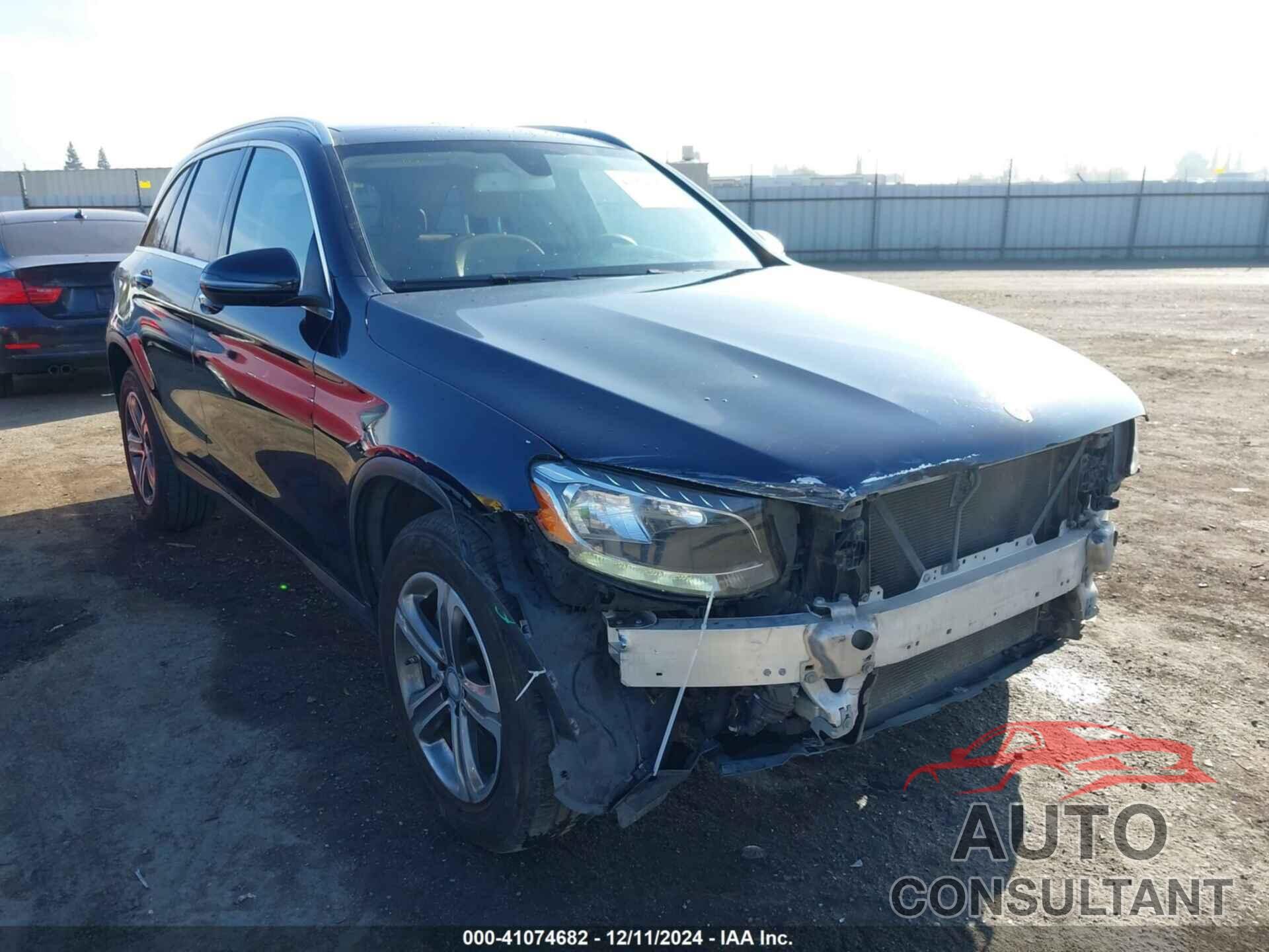MERCEDES-BENZ GLC 300 2016 - WDC0G4JB2GF071219