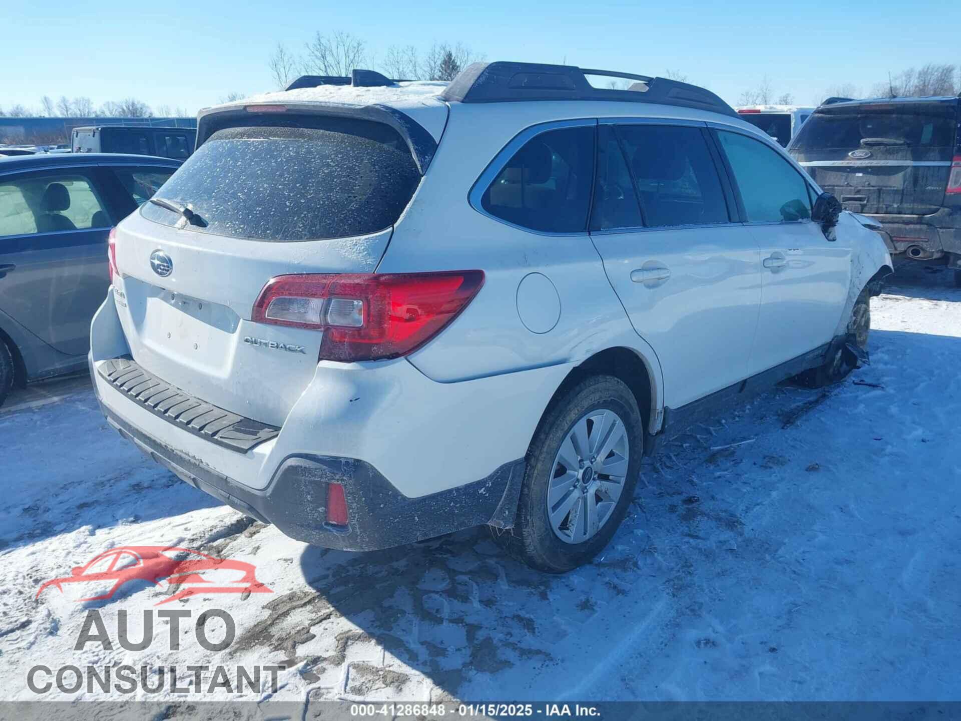 SUBARU OUTBACK 2018 - 4S4BSAFC5J3334420