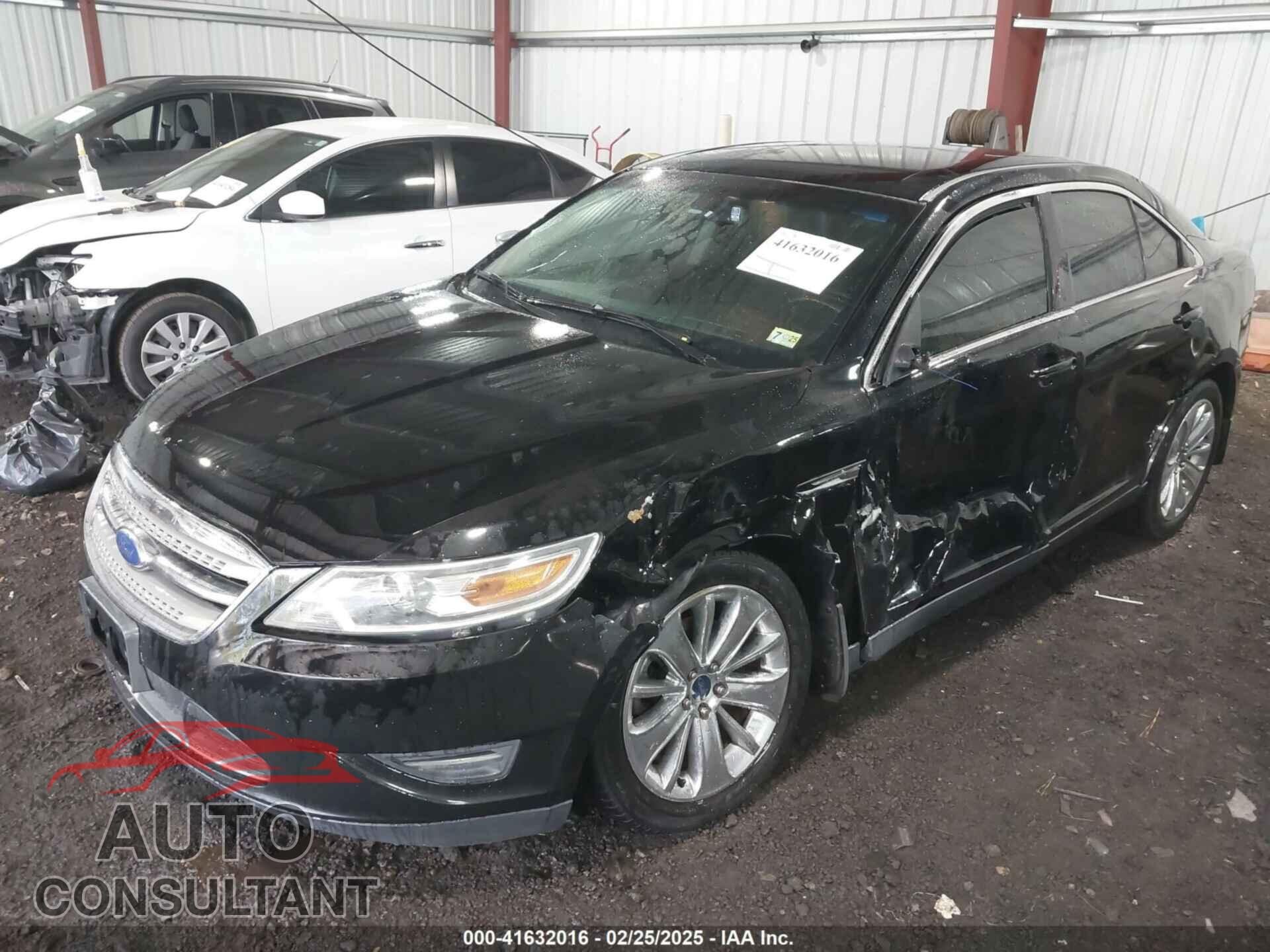 FORD TAURUS 2012 - 1FAHP2FW2CG107865