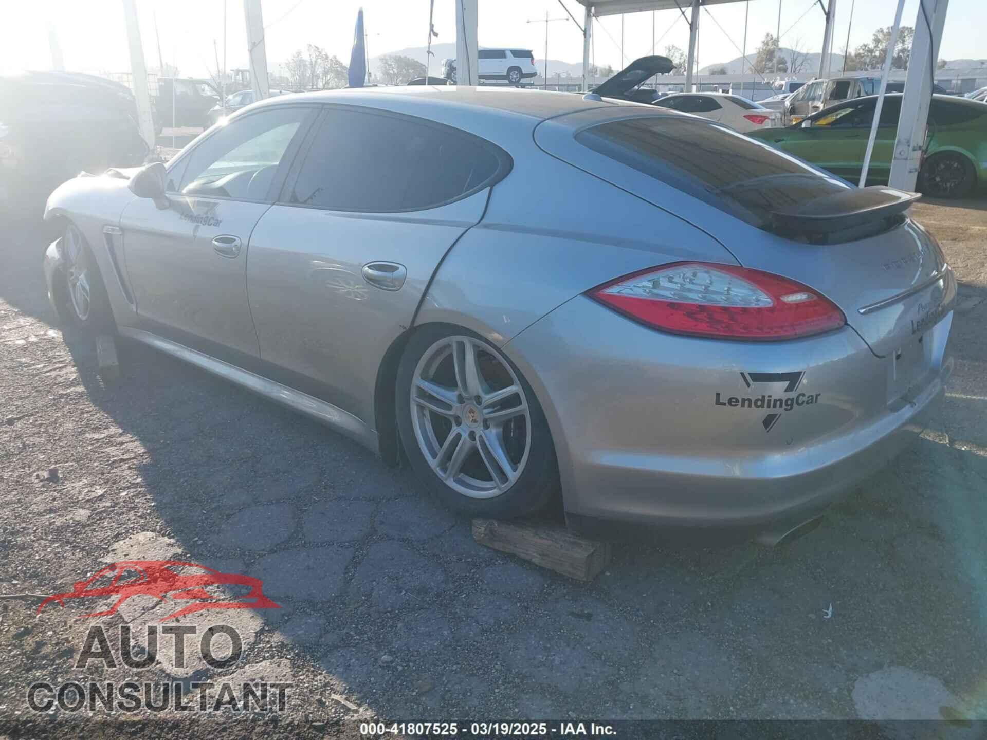 PORSCHE PANAMERA 2011 - WP0AA2A78BL021432