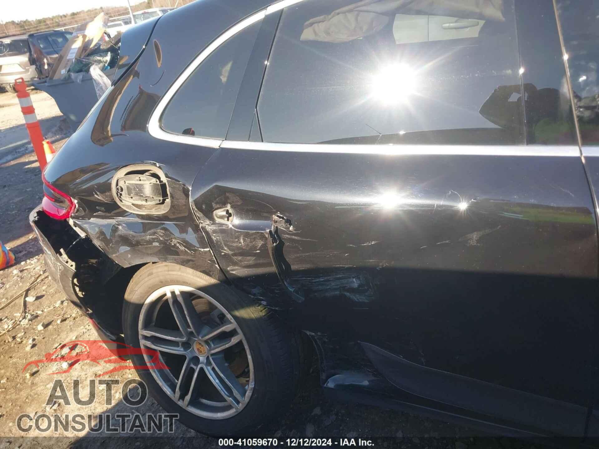 PORSCHE MACAN 2017 - WP1AB2A57HLB11786