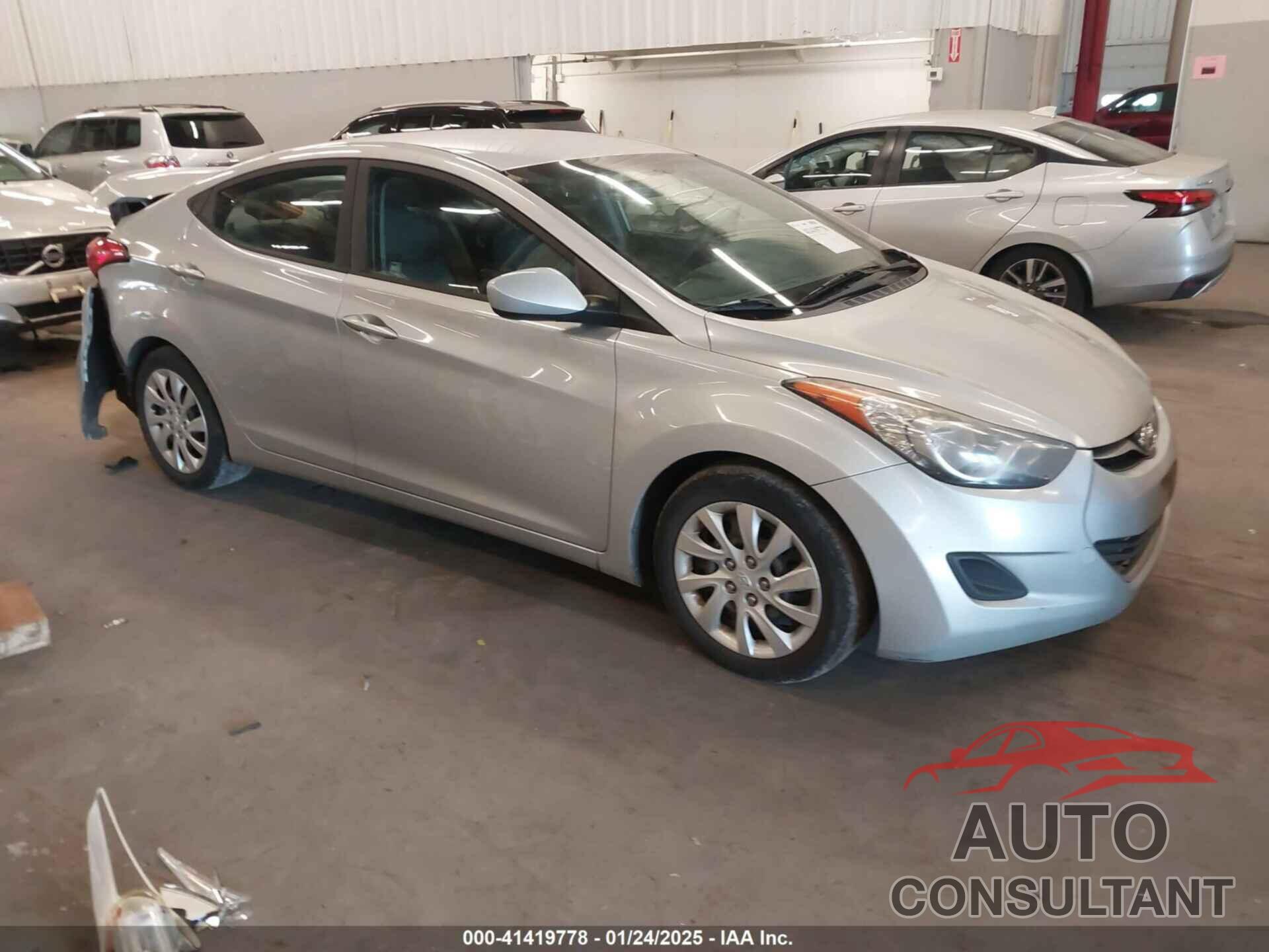 HYUNDAI ELANTRA 2013 - 5NPDH4AE9DH211671