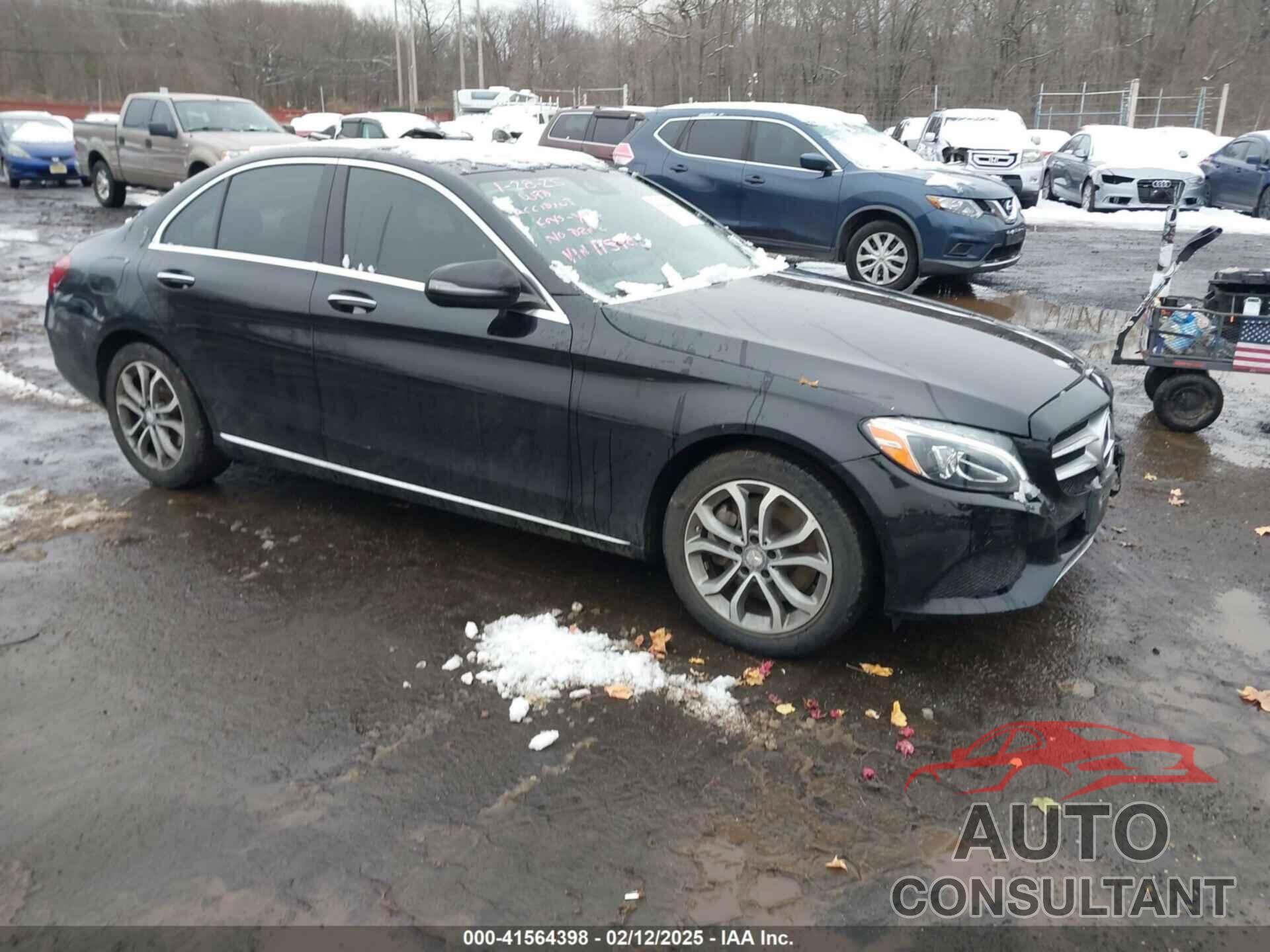 MERCEDES-BENZ C 300 2016 - 55SWF4KB0GU115982