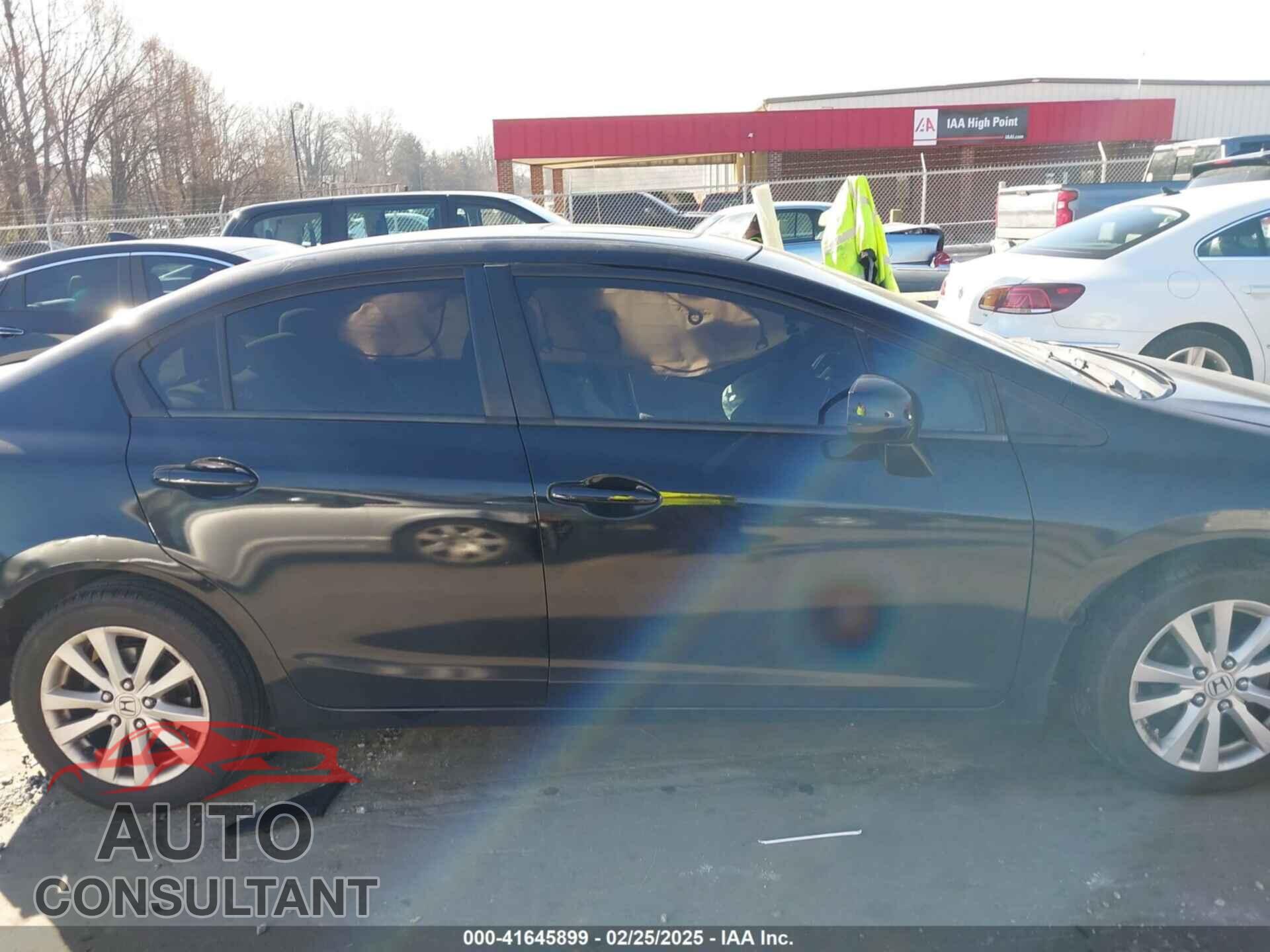 HONDA CIVIC 2012 - 2HGFB2F81CH326324