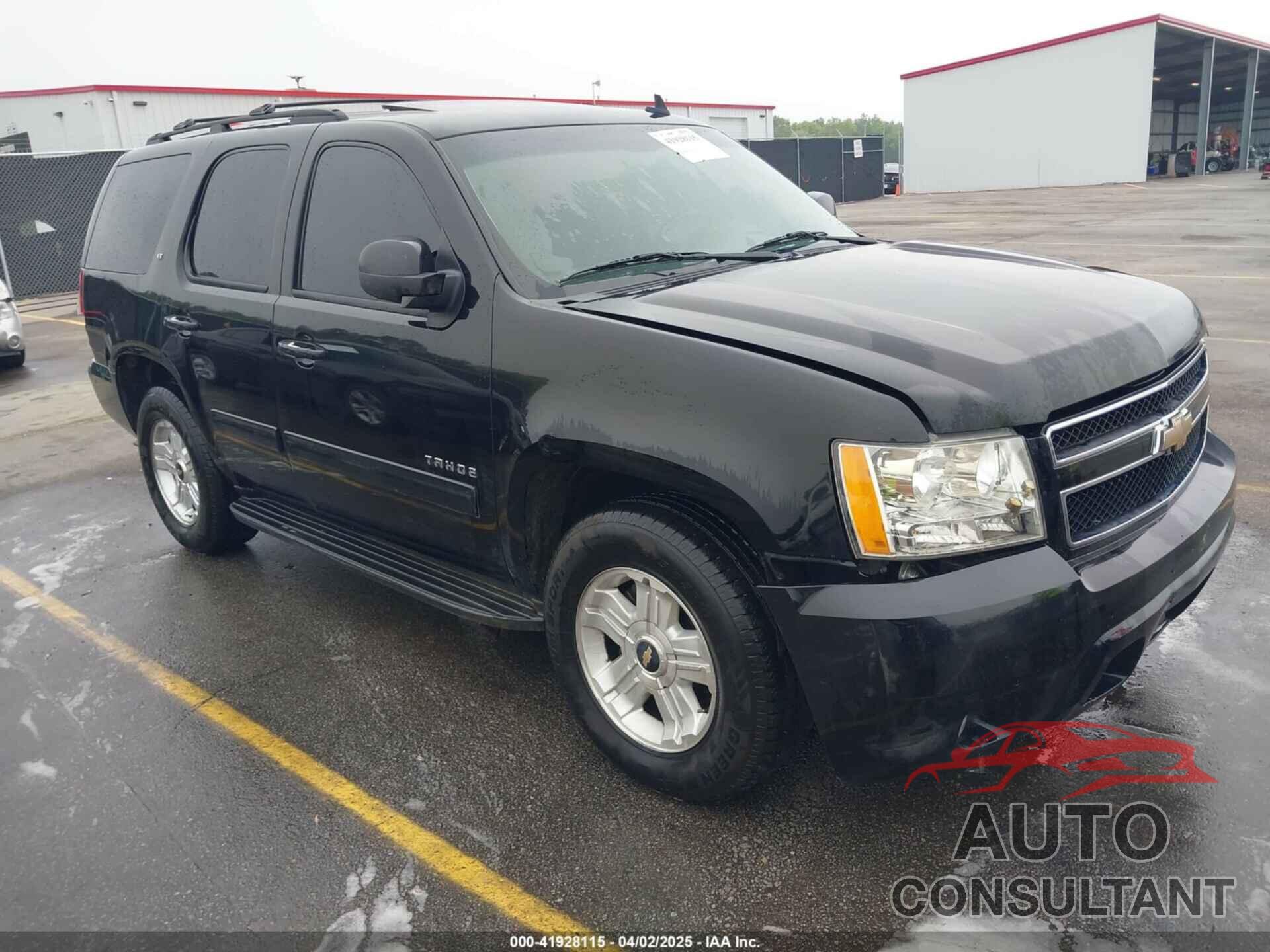 CHEVROLET TAHOE 2009 - 1GNEC23369R299654