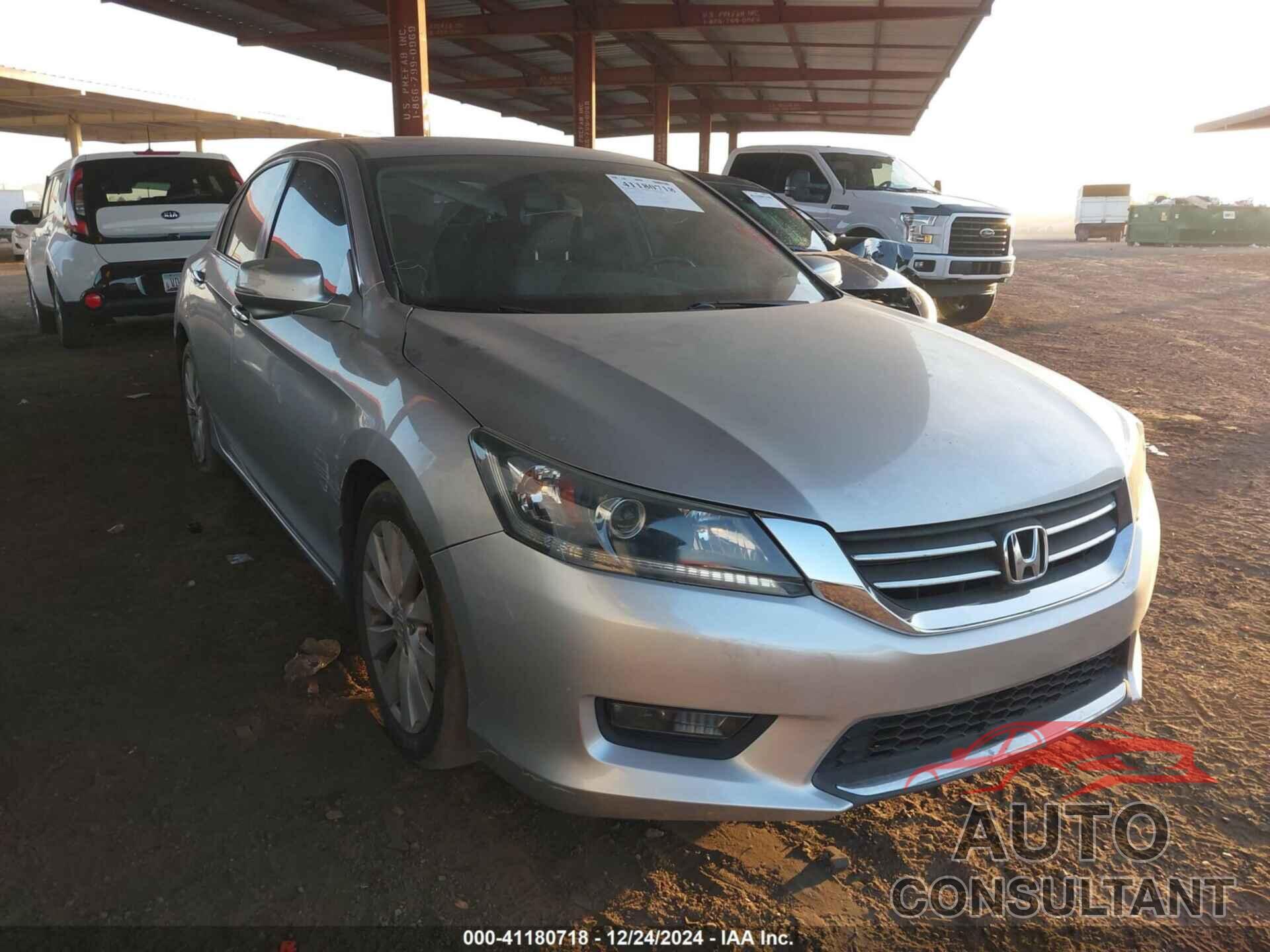 HONDA ACCORD 2015 - 1HGCR2F89FA013832