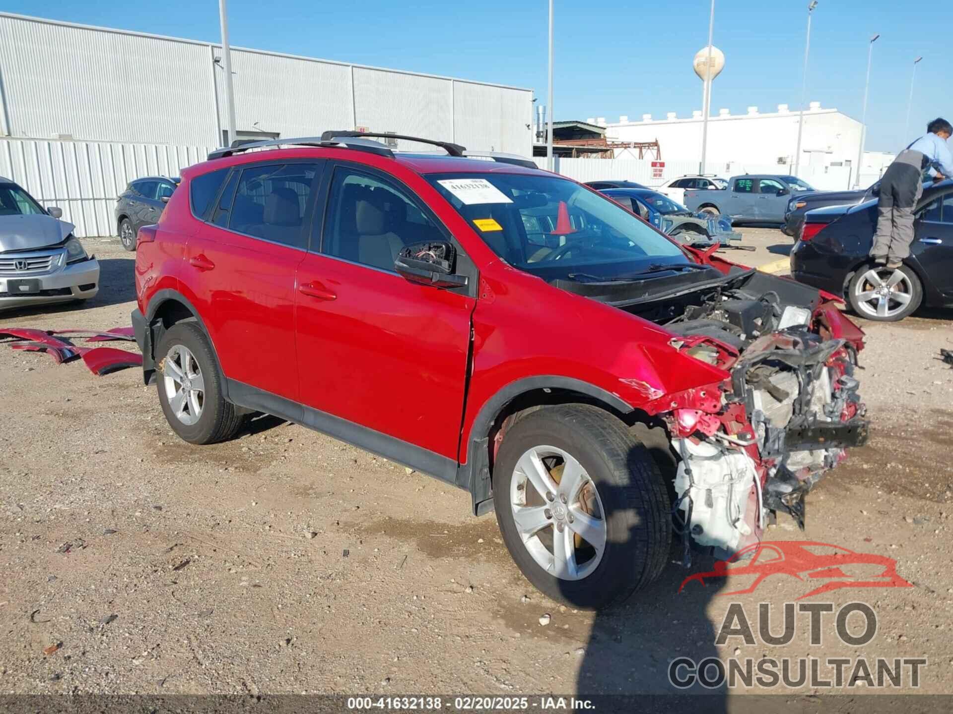 TOYOTA RAV4 2013 - 2T3WFREV2DW045377
