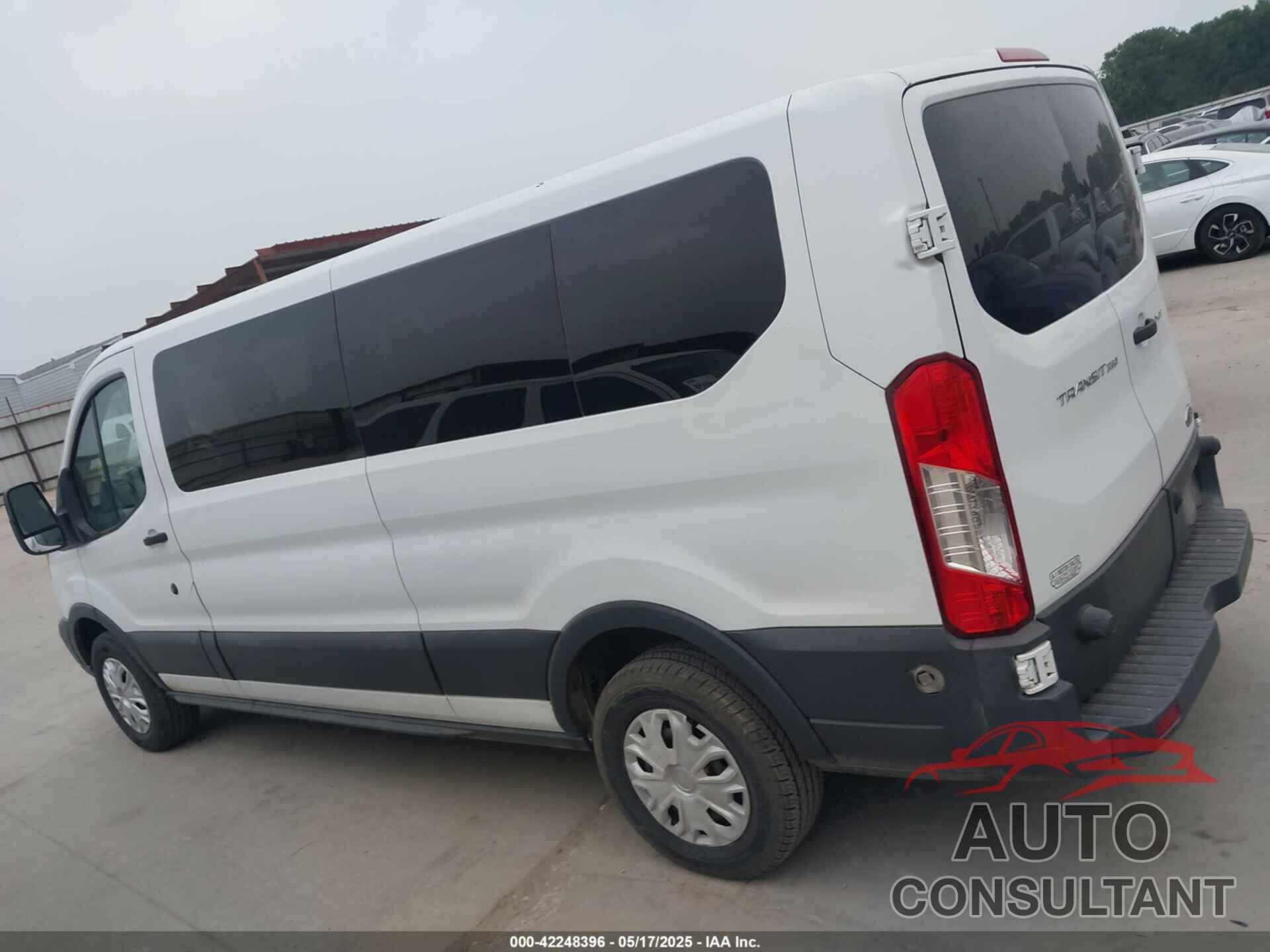 FORD TRANSIT-350 2017 - 1FBZX2ZM2HKB13862