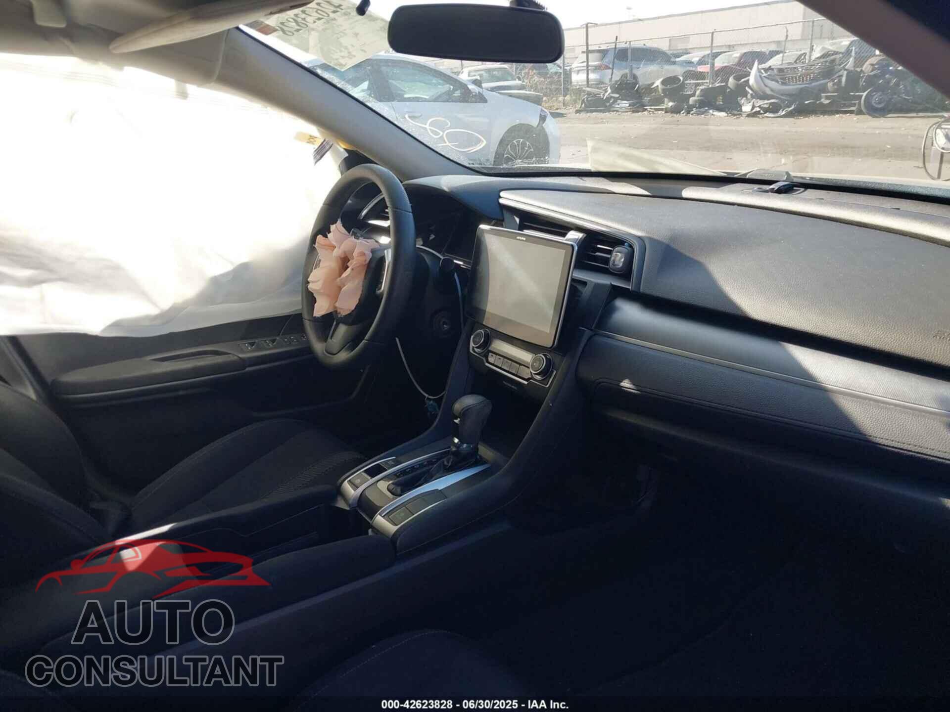 HONDA CIVIC 2017 - 2HGFC2F58HH551415