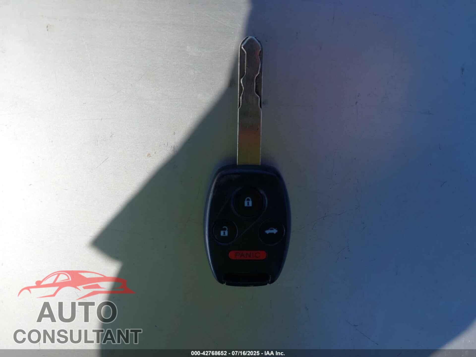 HONDA CIVIC 2012 - 19XFB2F58CE326191