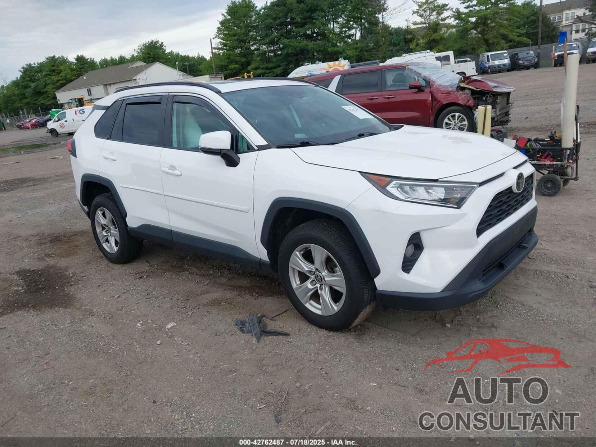TOYOTA RAV4 2021 - 2T3P1RFV5MC229196