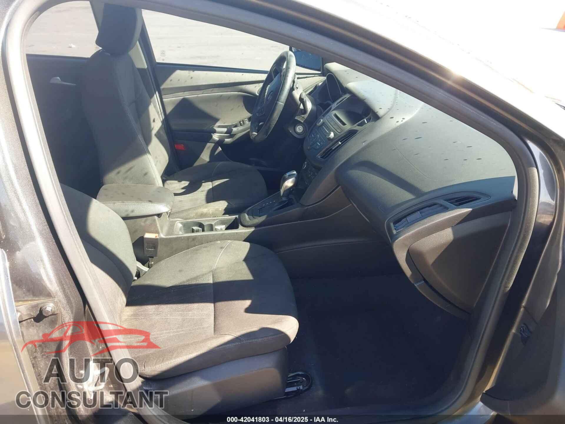 FORD FOCUS 2016 - 1FADP3F28GL266789