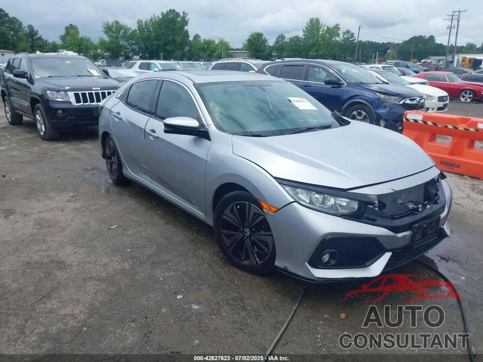 HONDA CIVIC 2018 - SHHFK7H56JU214716