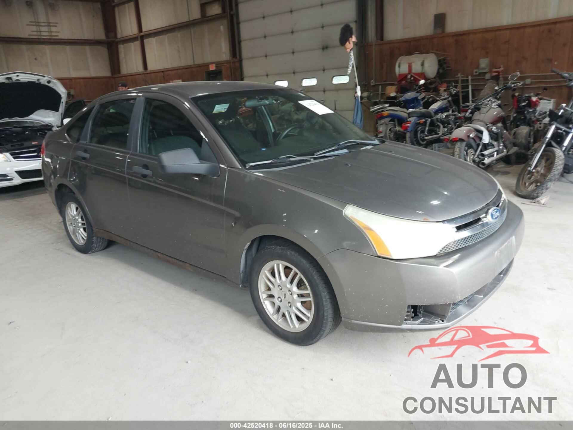 FORD FOCUS 2011 - 1FAHP3FN0BW186471