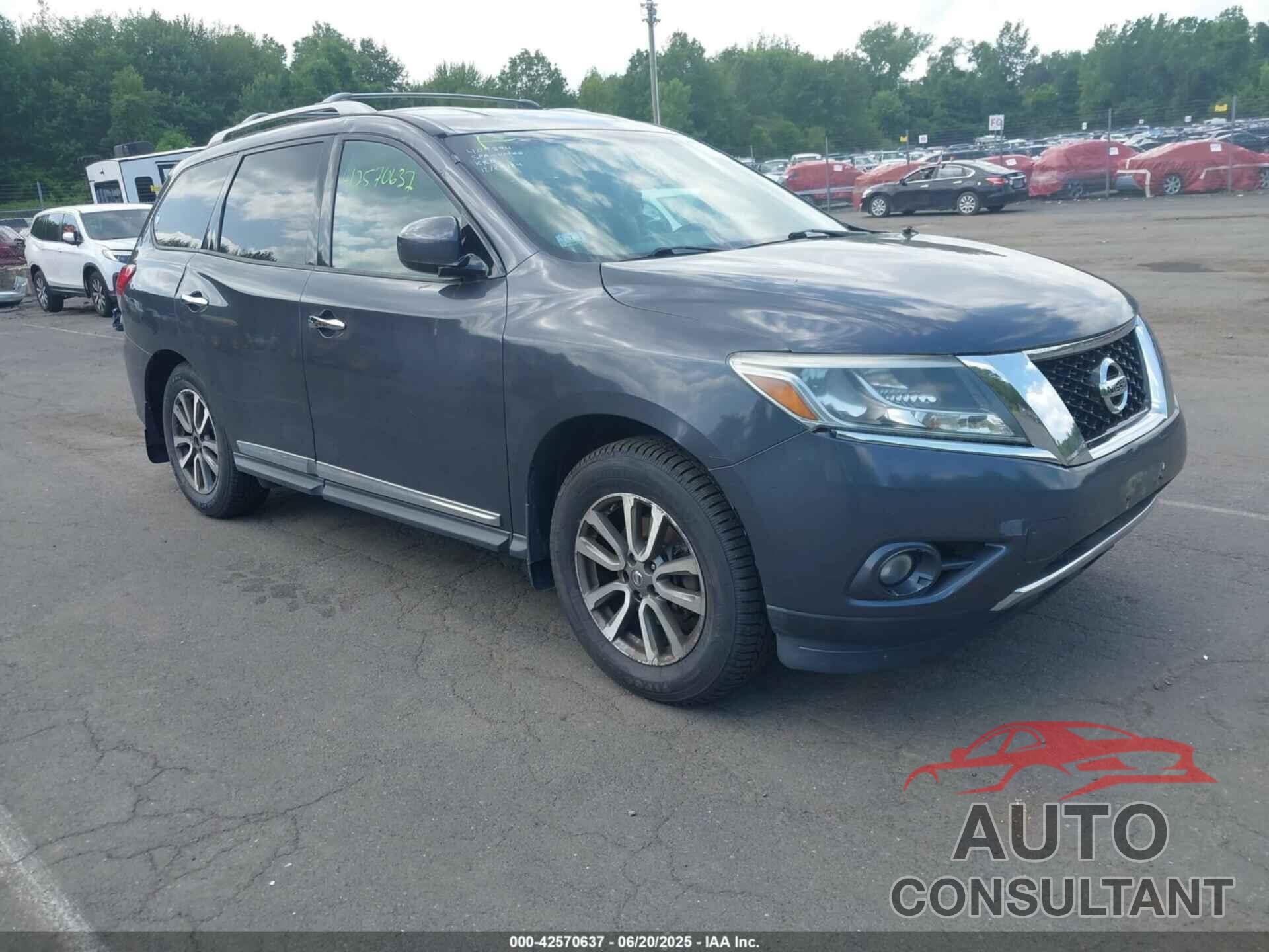 NISSAN PATHFINDER 2013 - 5N1AR2MMXDC641515